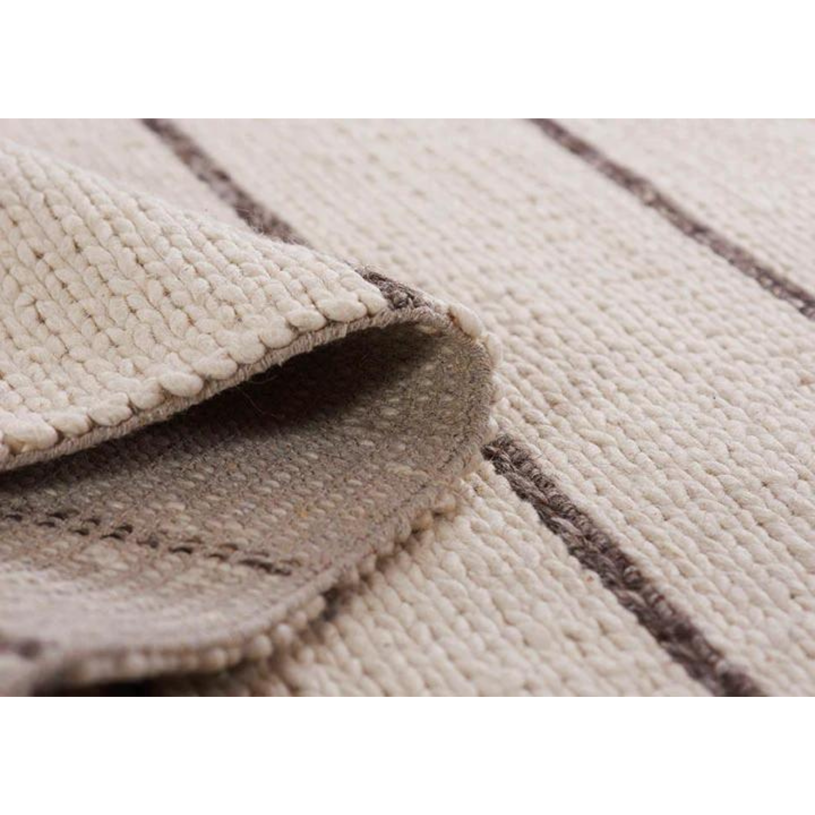 Strand Ivory / Black Rug 0-rugs-wool Momeni