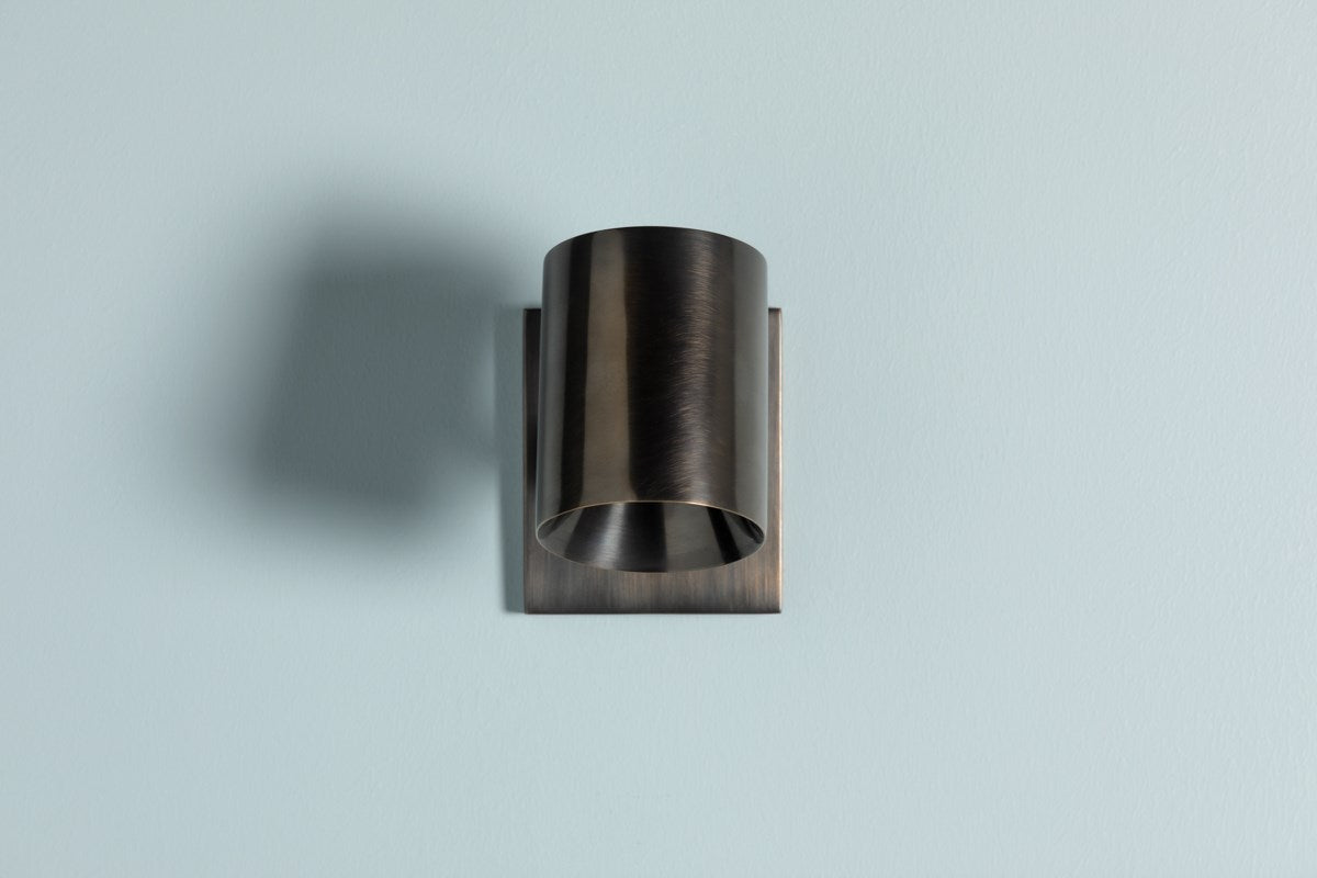 Highgrove Mini Sconce by Mark D. Sikes LIGHTING - sconce Hudson Valley Lighting