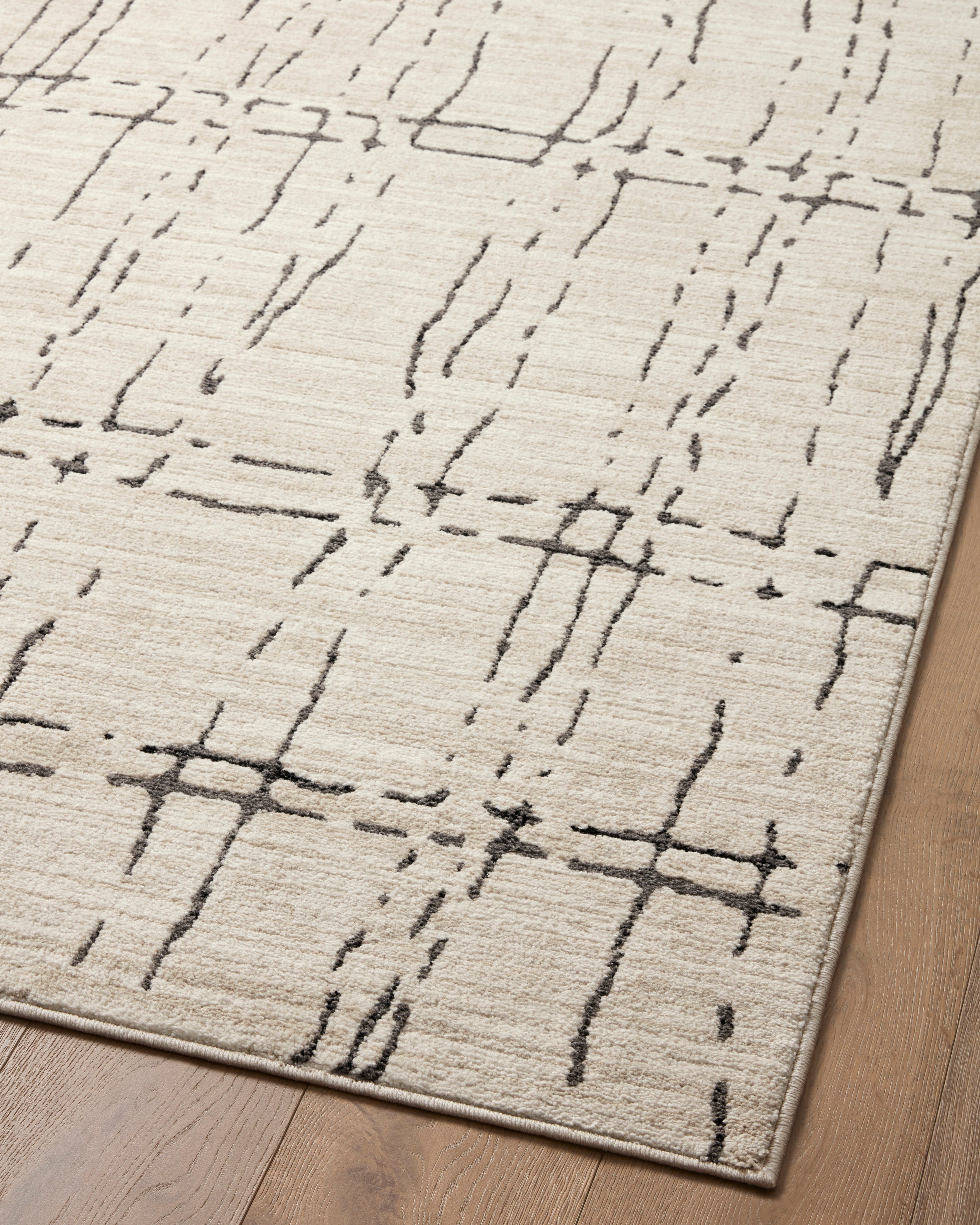 Loloi Darby Sand / Dk. Grey Rug 0-RUGS-patterned Loloi