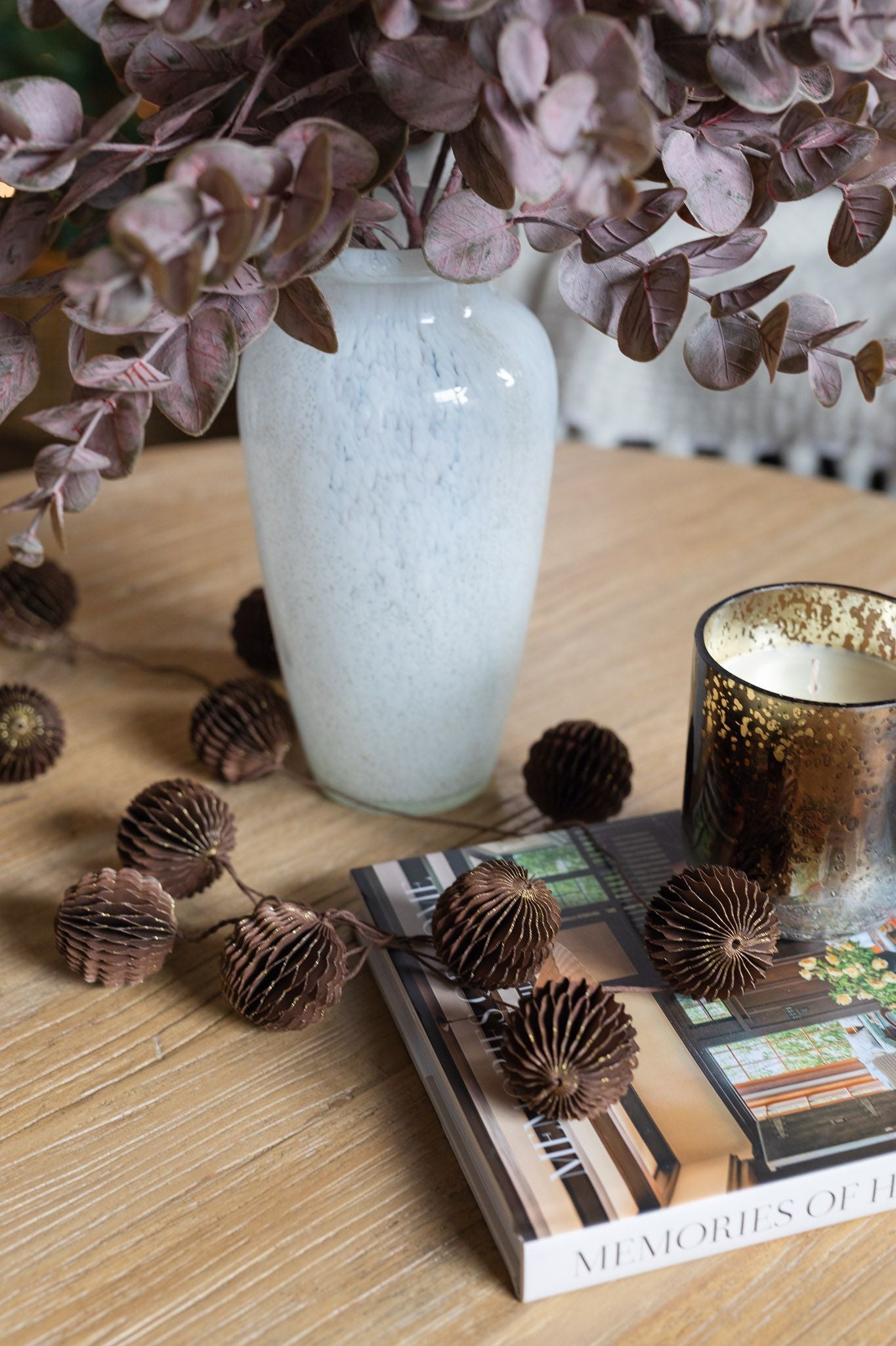 PRE-ORDER - Metallic Finish Candle - Woodfire CHRISTMAS 2024 Illume (DYA)