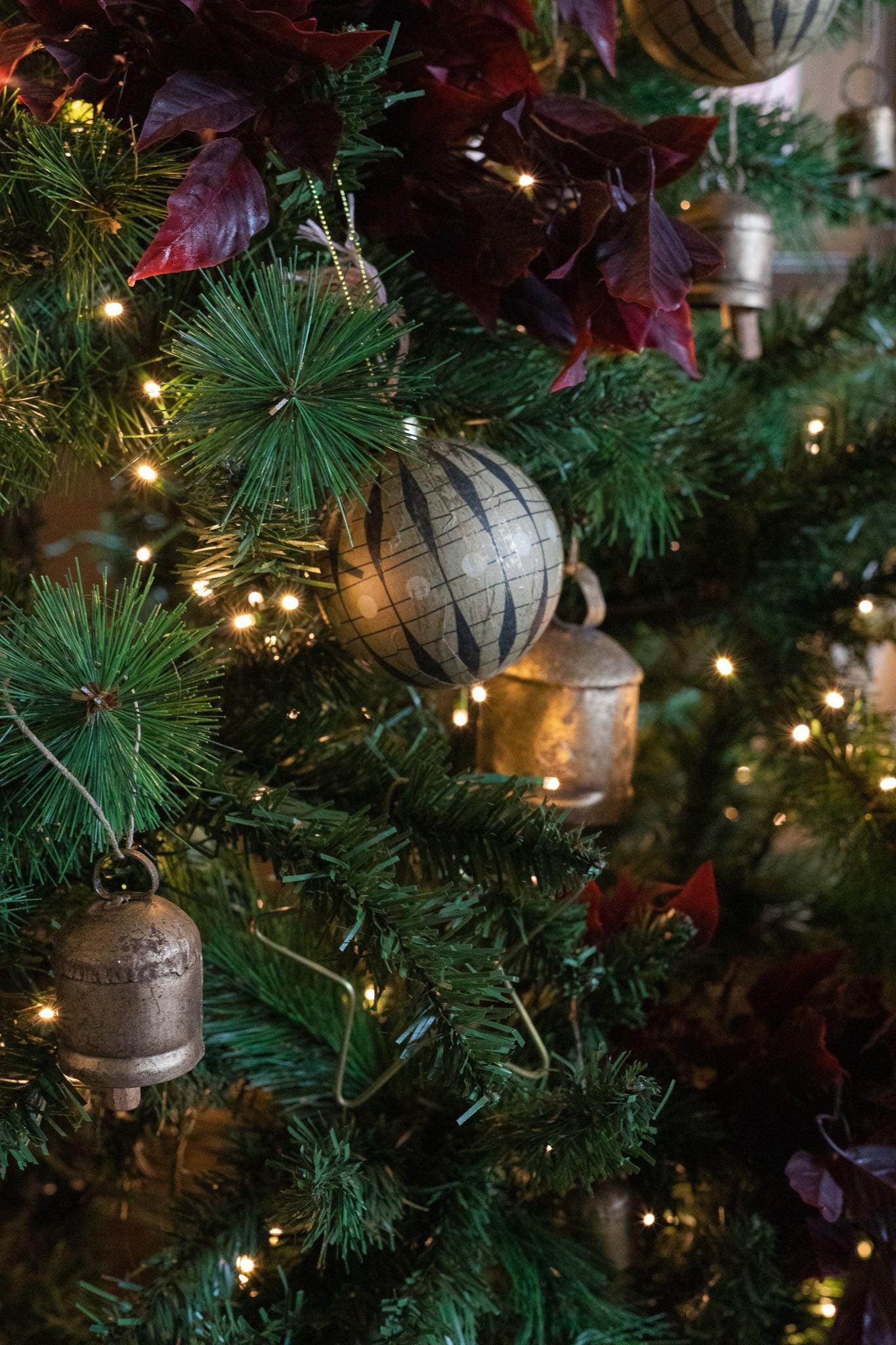 Round Paper Mache Ornament with Tassel CHRISTMAS 2023 Creative Co-op (DYA)