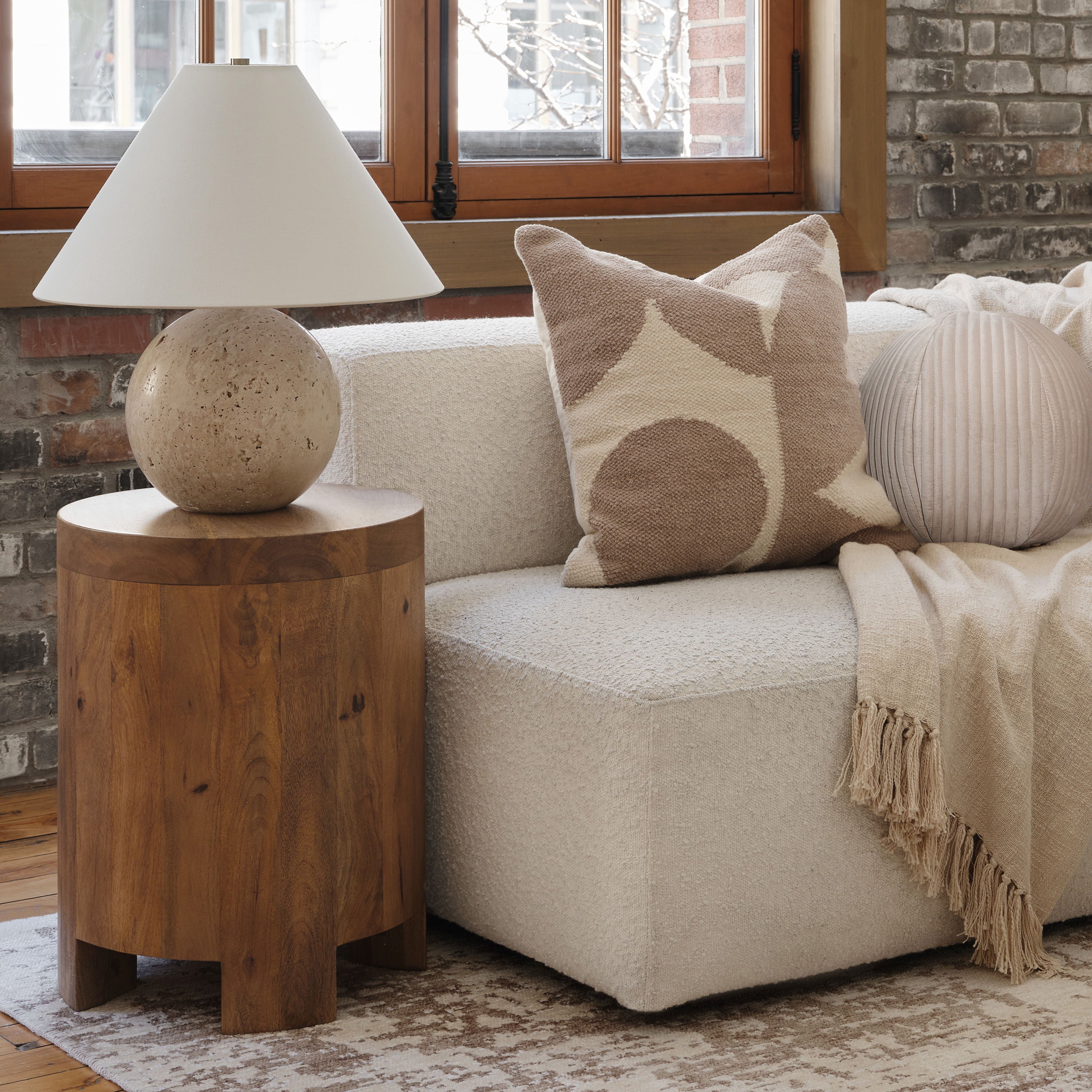 Aradia Table Lamp Table Lamps Renwil