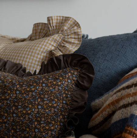 Merrill Ruffle Pillow Cover 2 - PILLOWS - linen - warm Rug & Weave Pillows