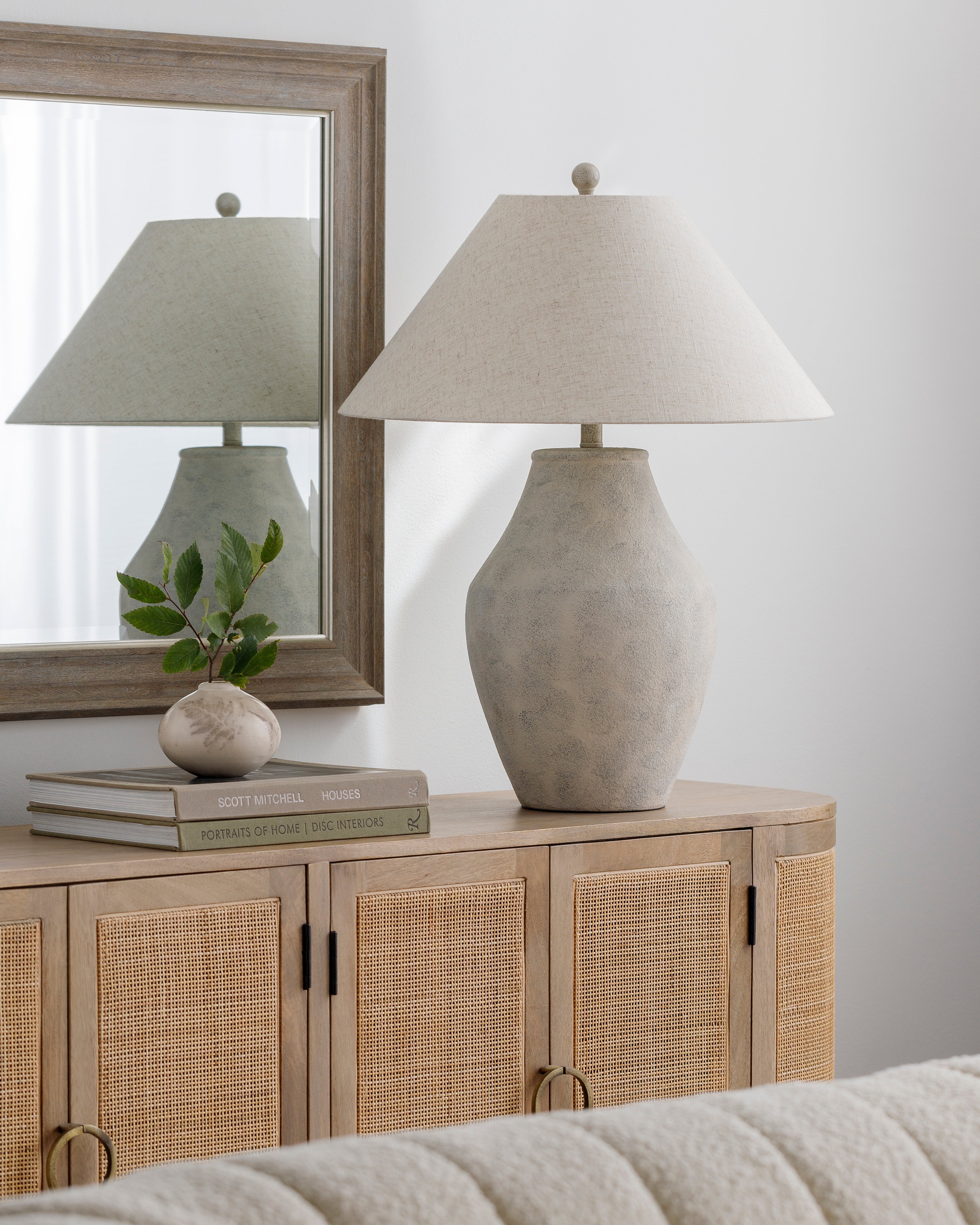 Amaryllis Table Lamp 1 - LIGHTING - table lamp Surya