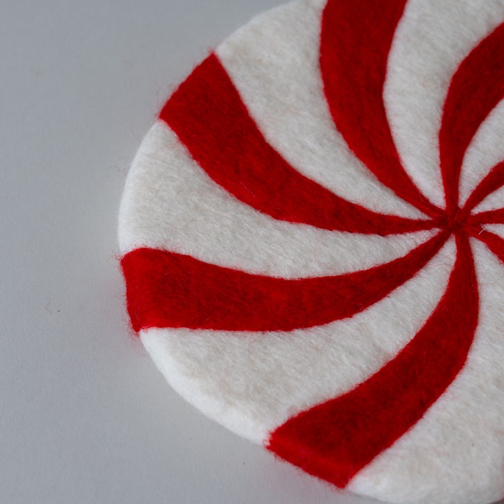 Holiday Swirl Wool Trivet CHRISTMAS 2025 DANICA (Faire)
