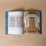 "The Irish Country House" by Robert O'Byrne BOOKS - design Penguin Random House