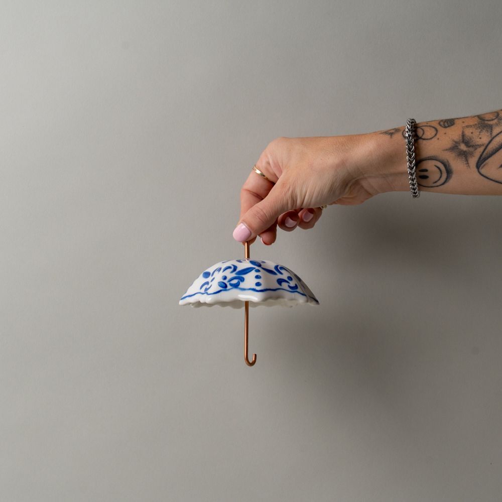 Stoneware Painted Umbrella Ornament CHRISTMAS 2025 Creative Co-op (DYA)
