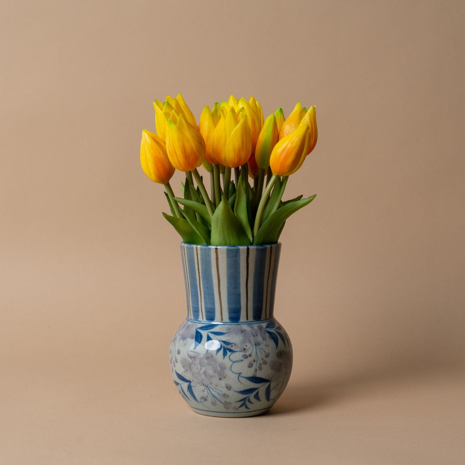 Hand-Painted Stoneware Vase vase Gohobi (Faire)