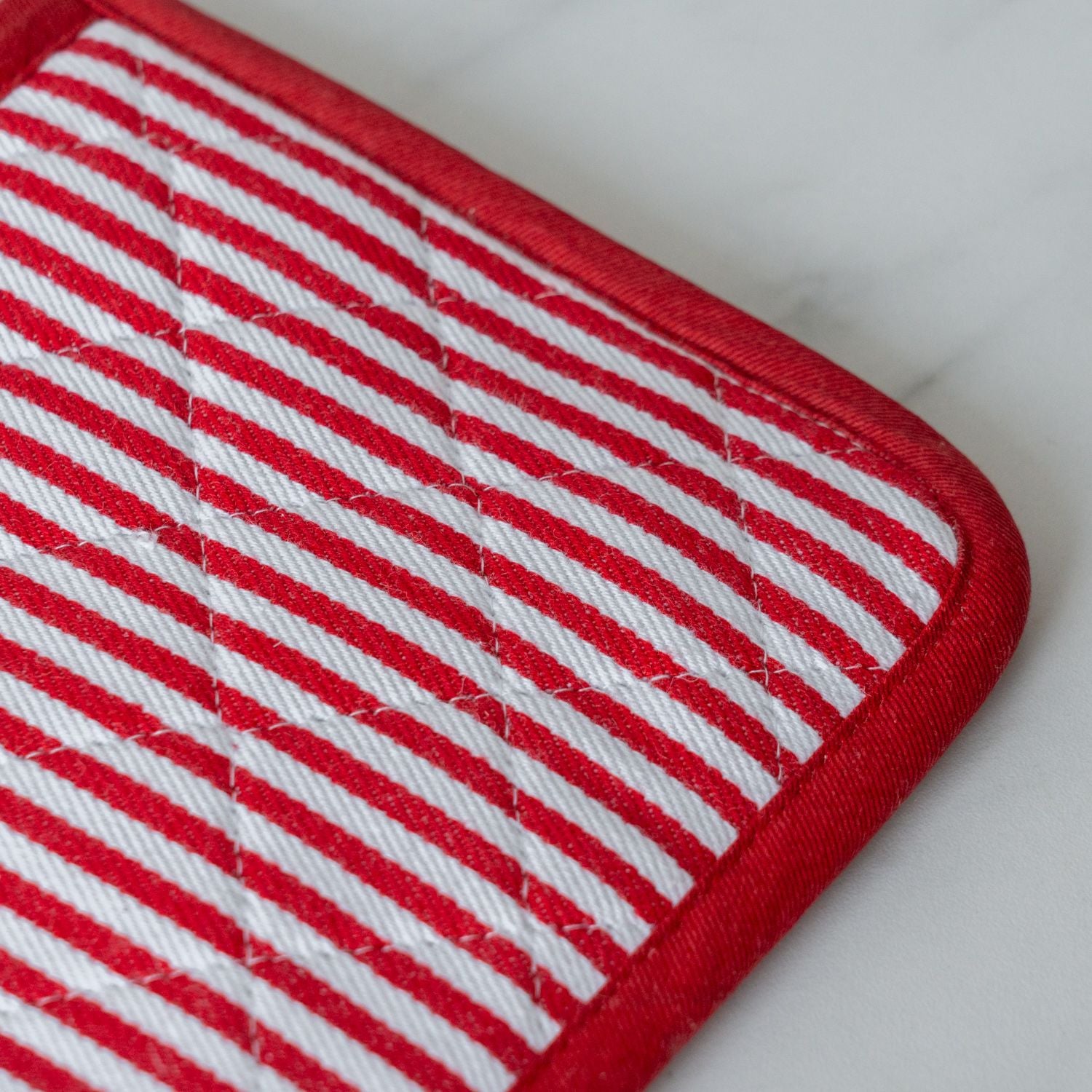 Red Stripe Pot Holder CHRISTMAS 2024 DANICA (Faire)