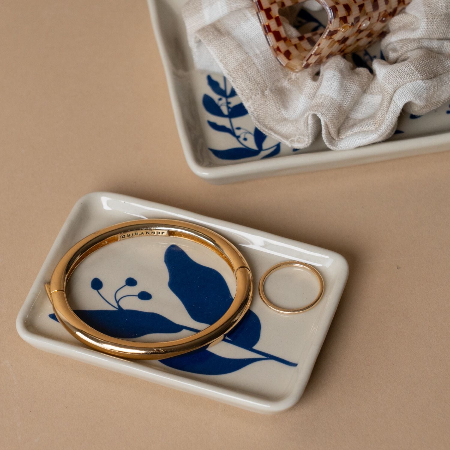 Blue Floral Stoneware Dish dish Creative Co-op (DYA)