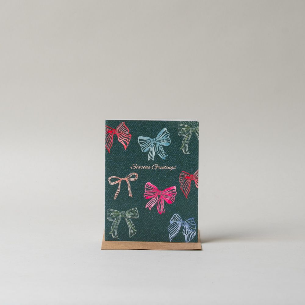 Seasons' Greetings Bow Card CHRISTMAS 2025 Amy Rae Maker (Faire)