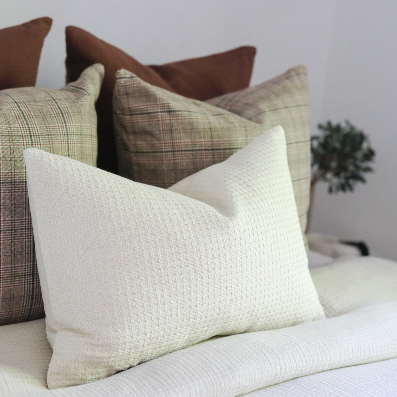 Malcolm Pillow Cover 0-a-All New Rug & Weave Pillows