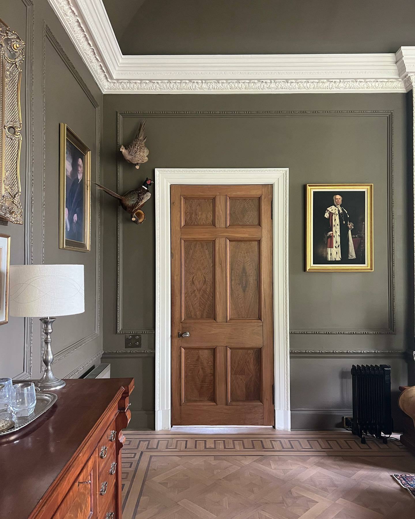 Farrow & Ball Salon Drab No. 290 - Archive Collection PAINT - Farrow & Ball Farrow & Ball
