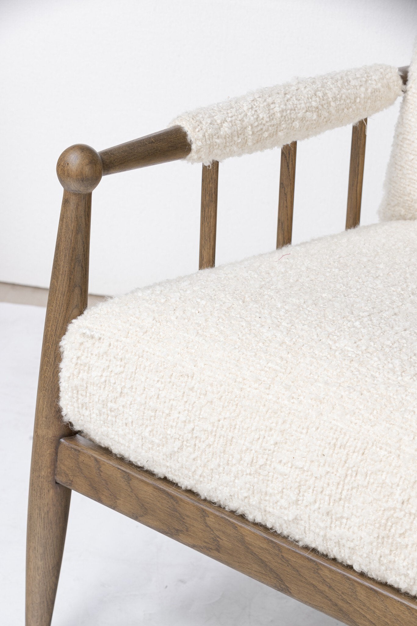 Warren Chair - Ivan Snow FURNITURE - lounge chair Four Hands