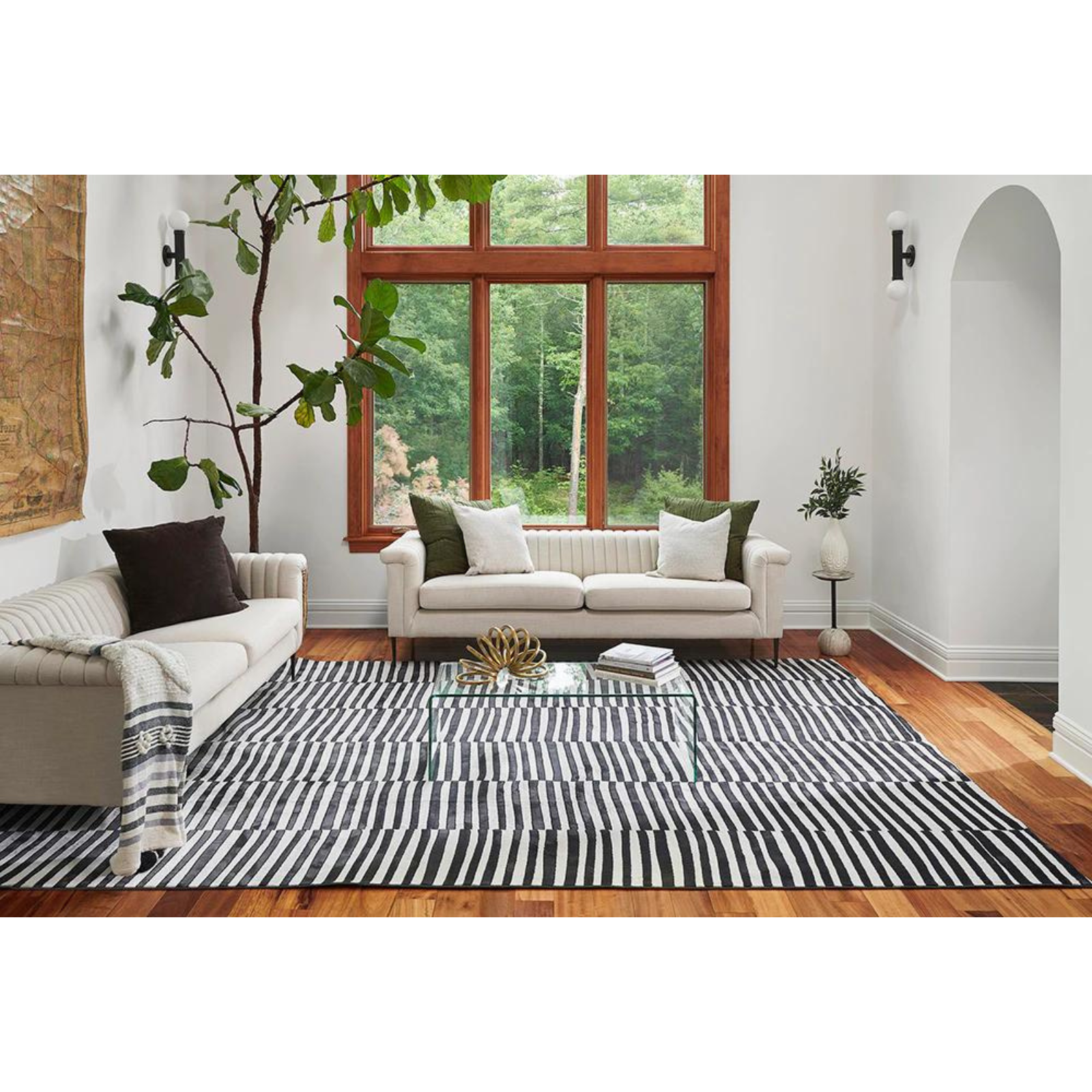 Xavier Black Lines Rug – view 2