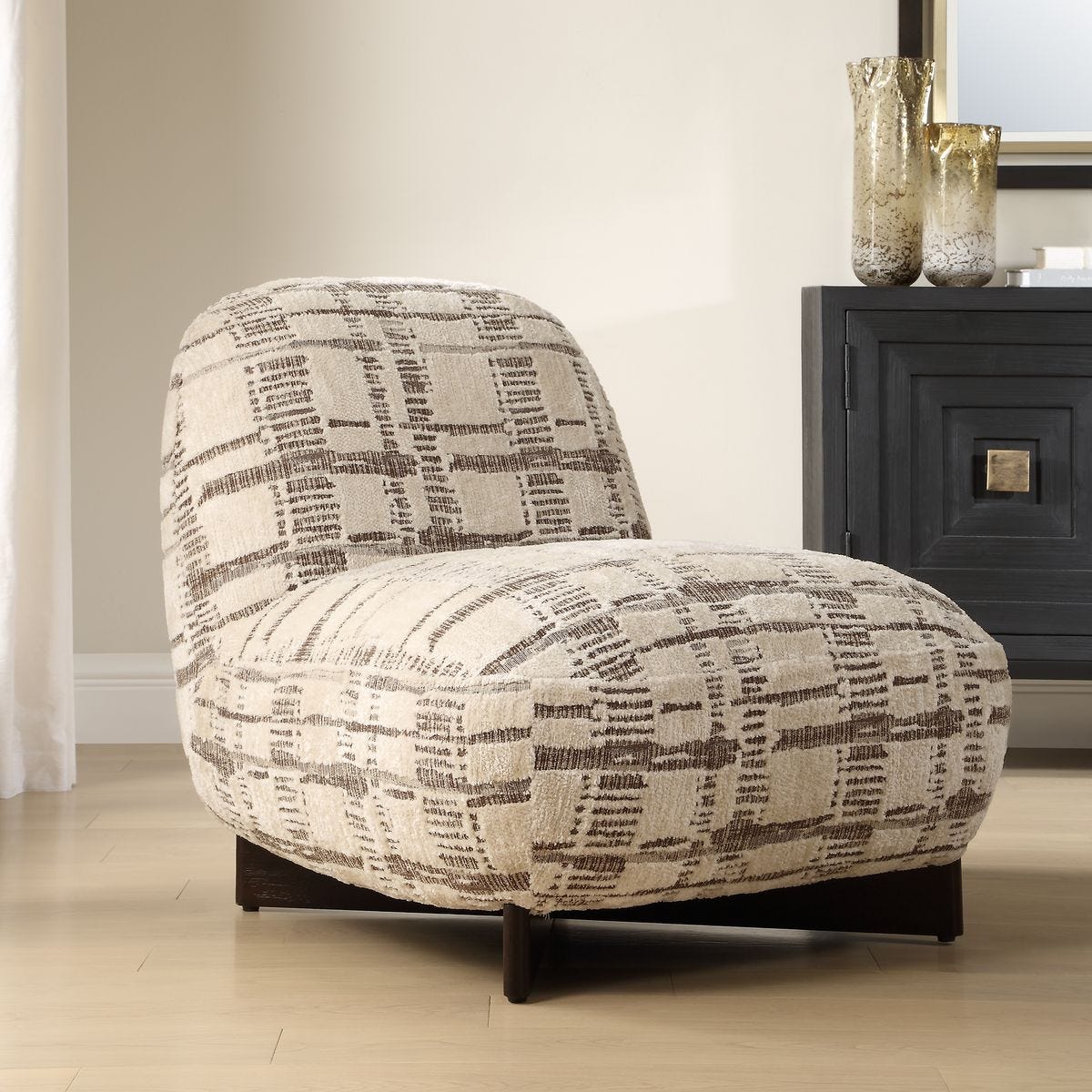 Evie Accent Chair FURNITURE - lounge chair Uttermost