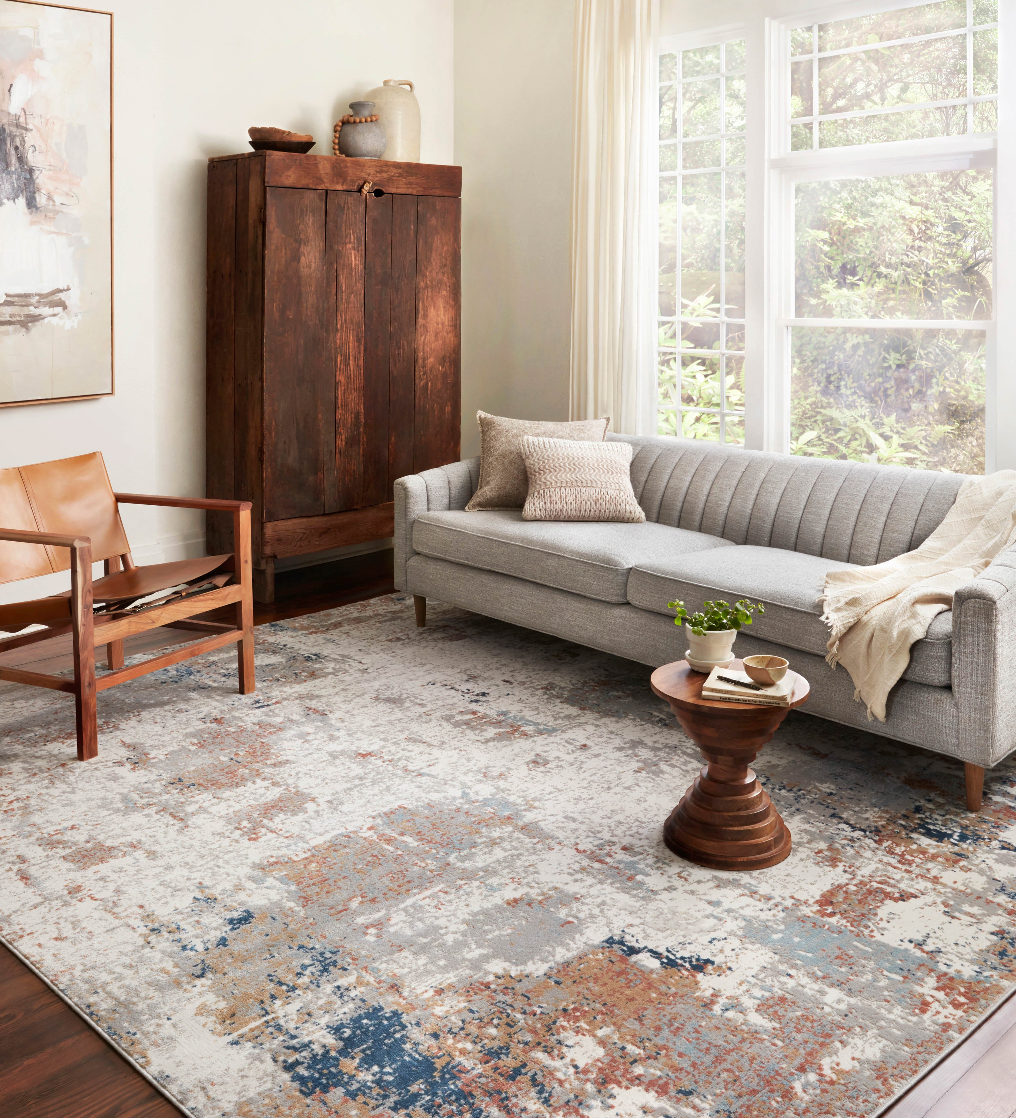 Loloi Bianca Ivory / Multi Rug