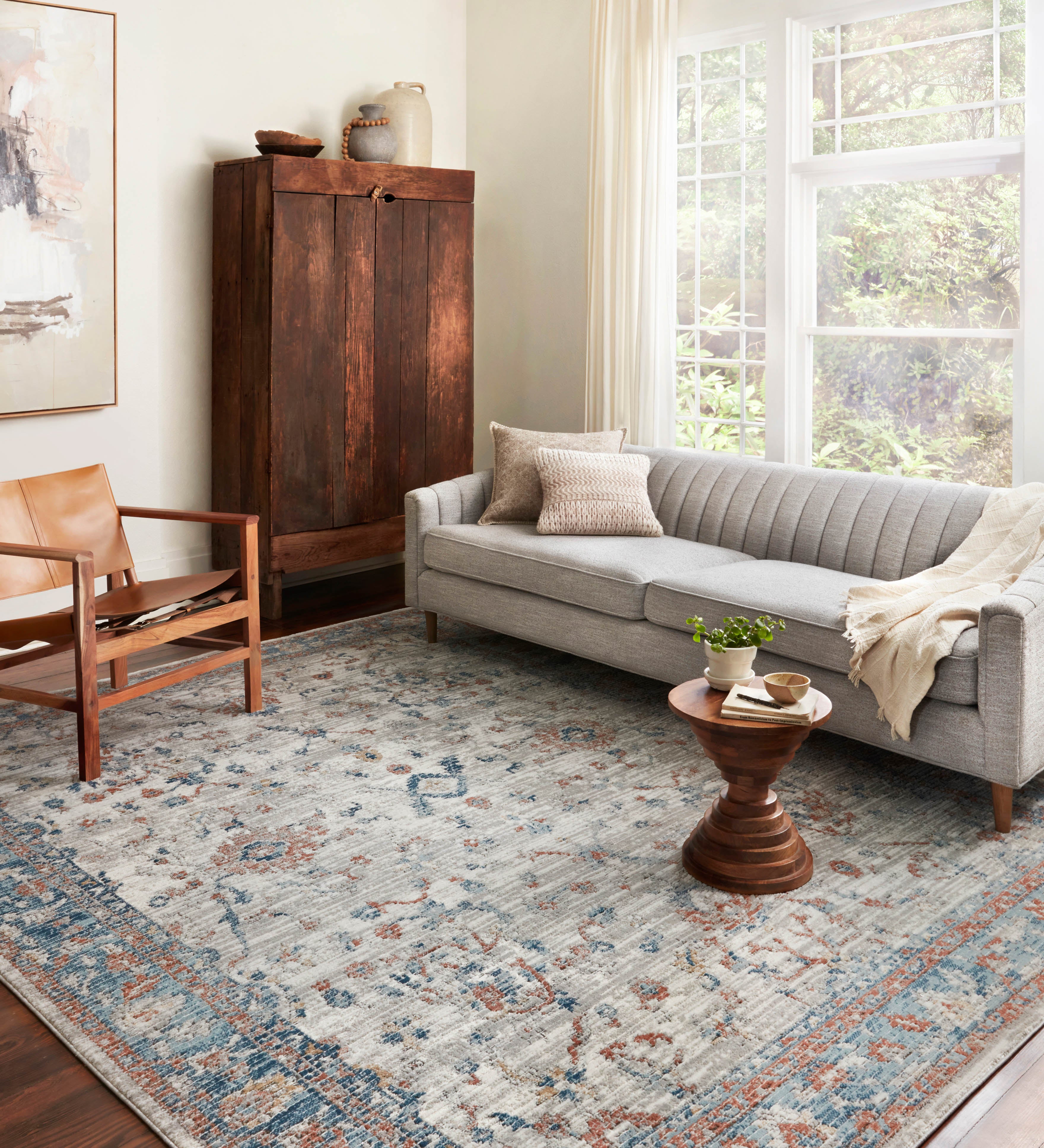 Loloi Bianca Dove / Multi Rug
