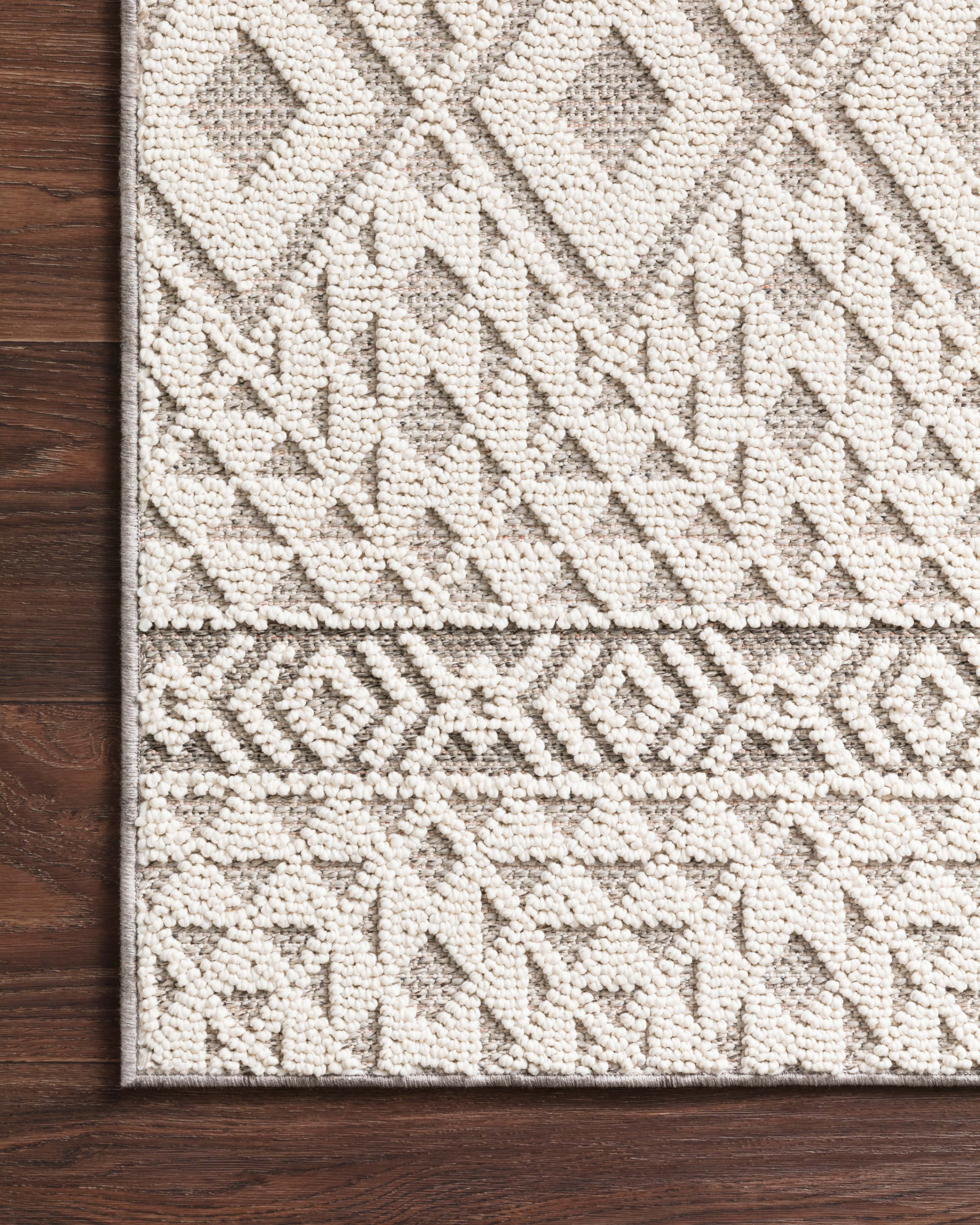 Loloi Cole Silver / Ivory Rug Loloi