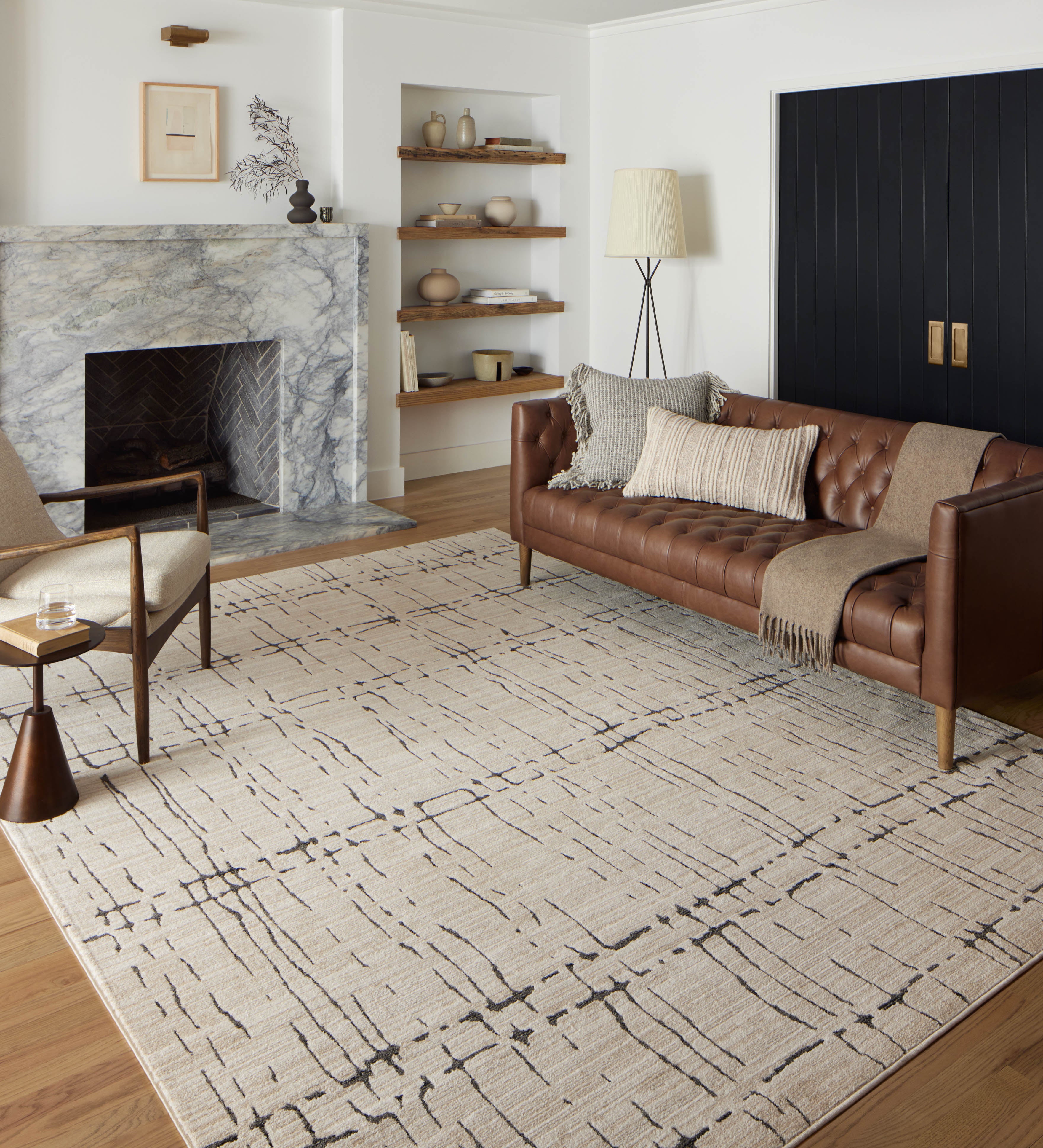 Loloi Darby Sand / Dk. Grey Rug
