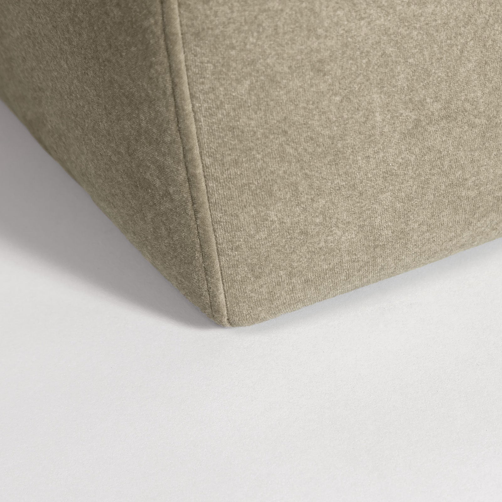 Ginny Bench FURNITURE - bench Style In Form