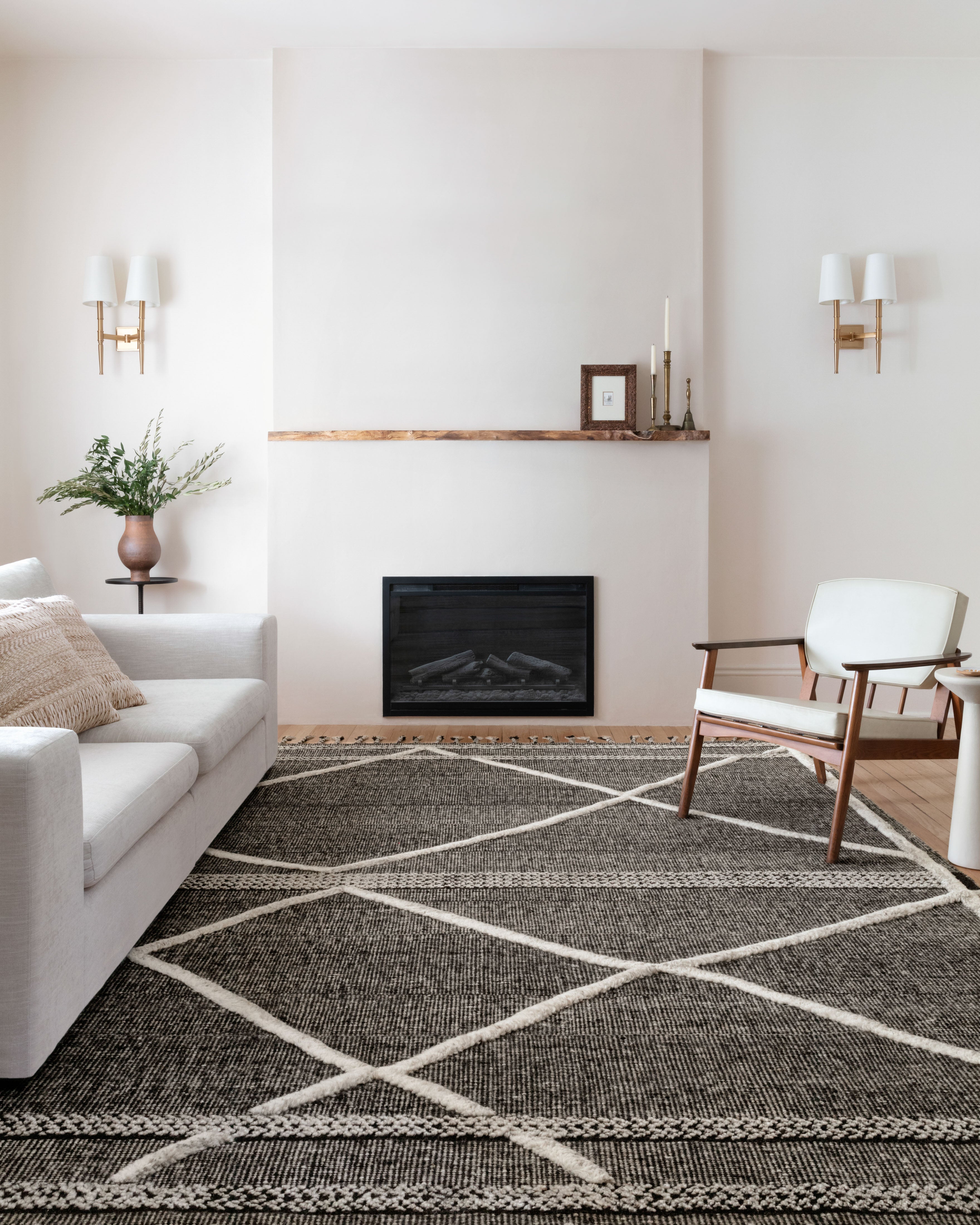 Loloi Iman Beige / Charcoal Rug RUGS - patterned Loloi