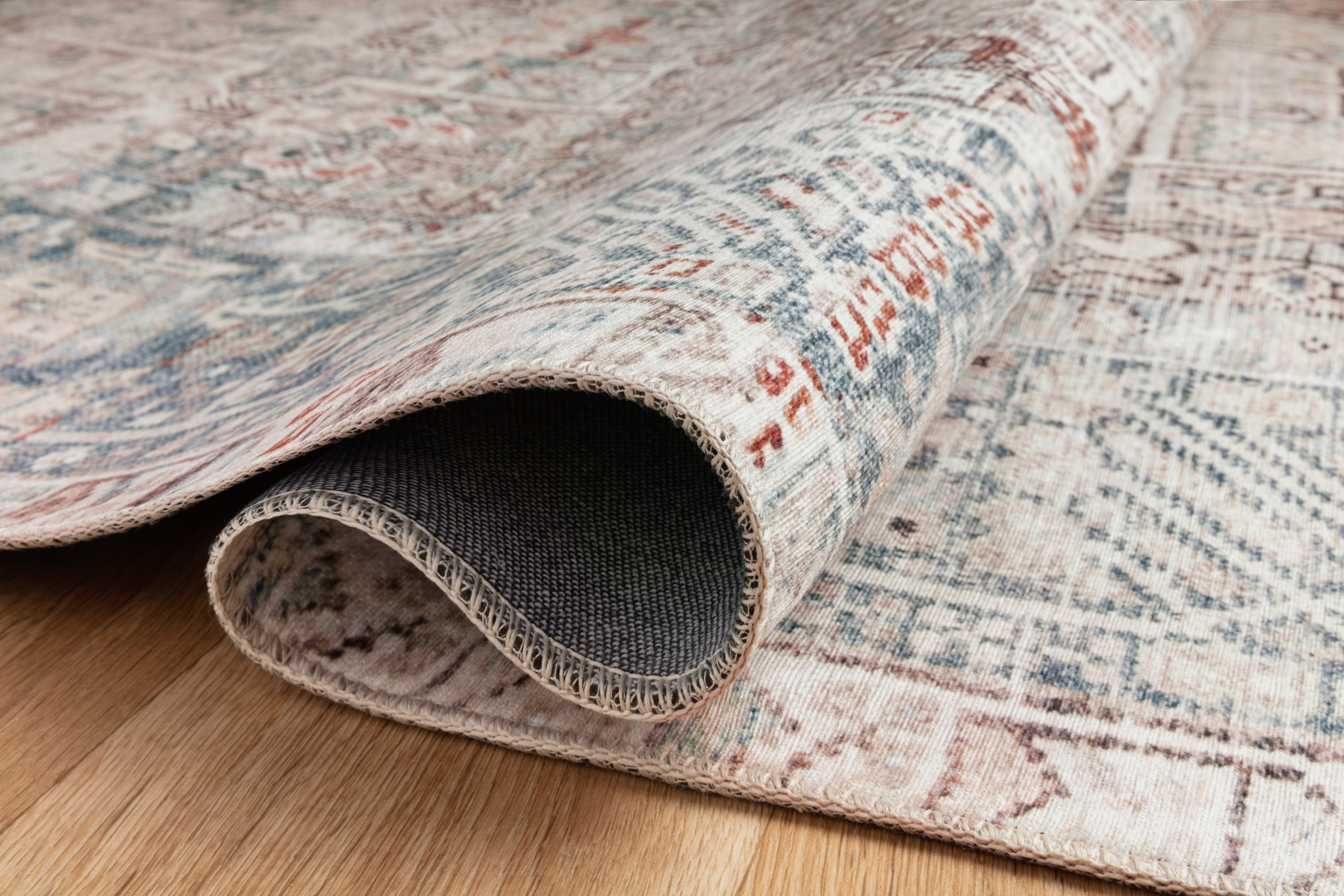 Chris Loves Julia x Loloi Jules Natural / Ocean Rug 0-patterned Loloi