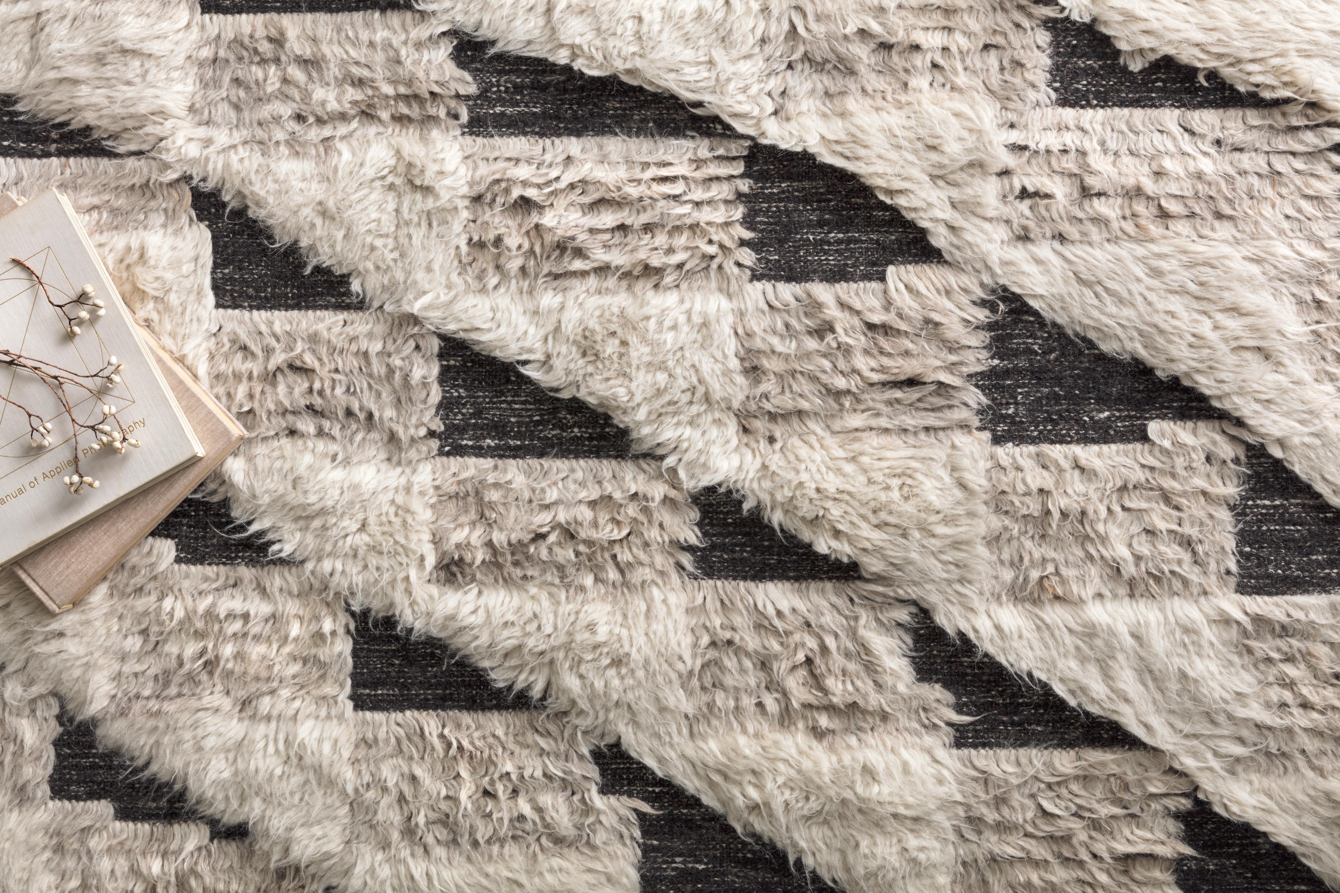 Loloi Khalid Natural / Black Rug RUGS - wool Loloi