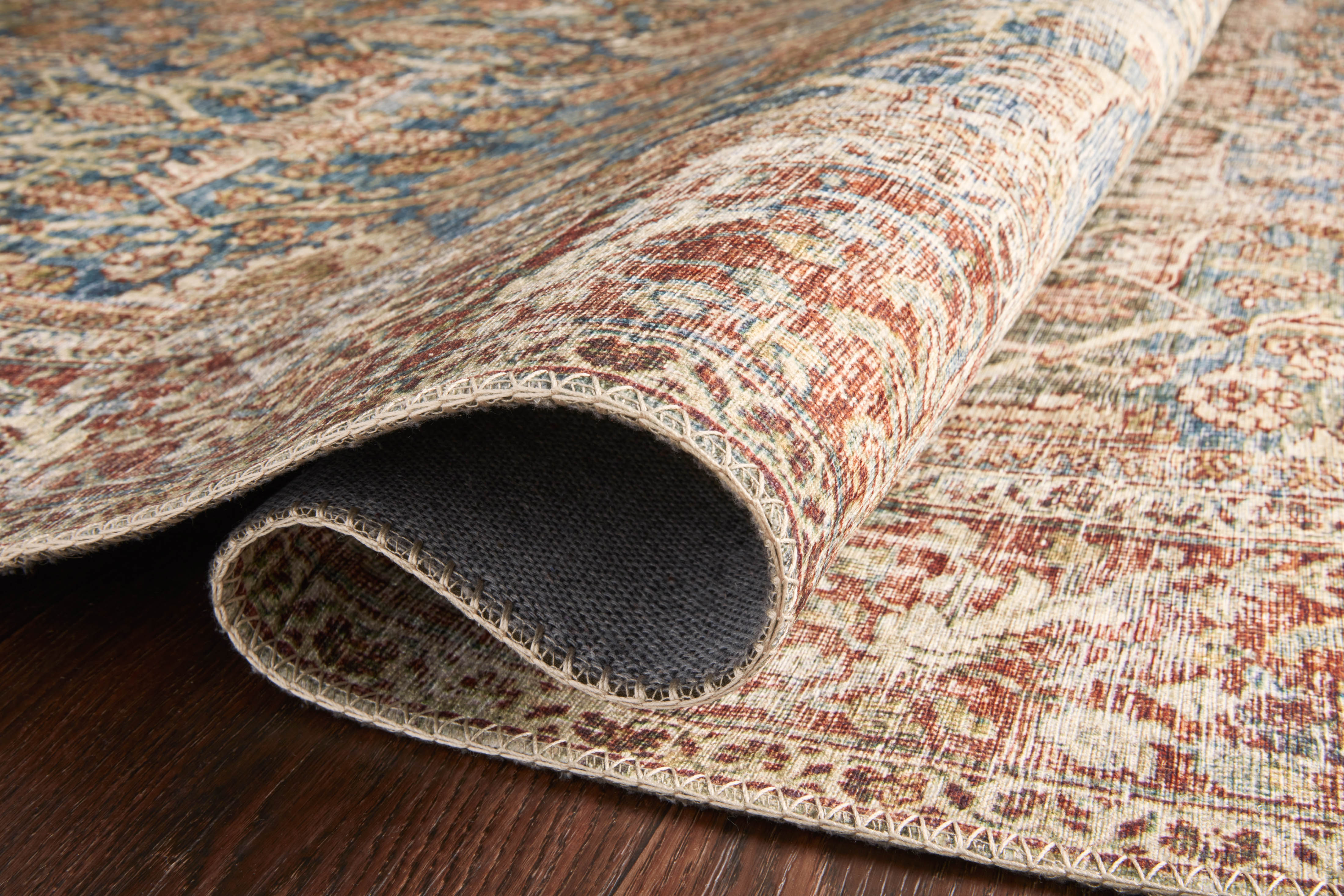 Loloi Layla Ocean / Rust Rug 1-patterned Loloi