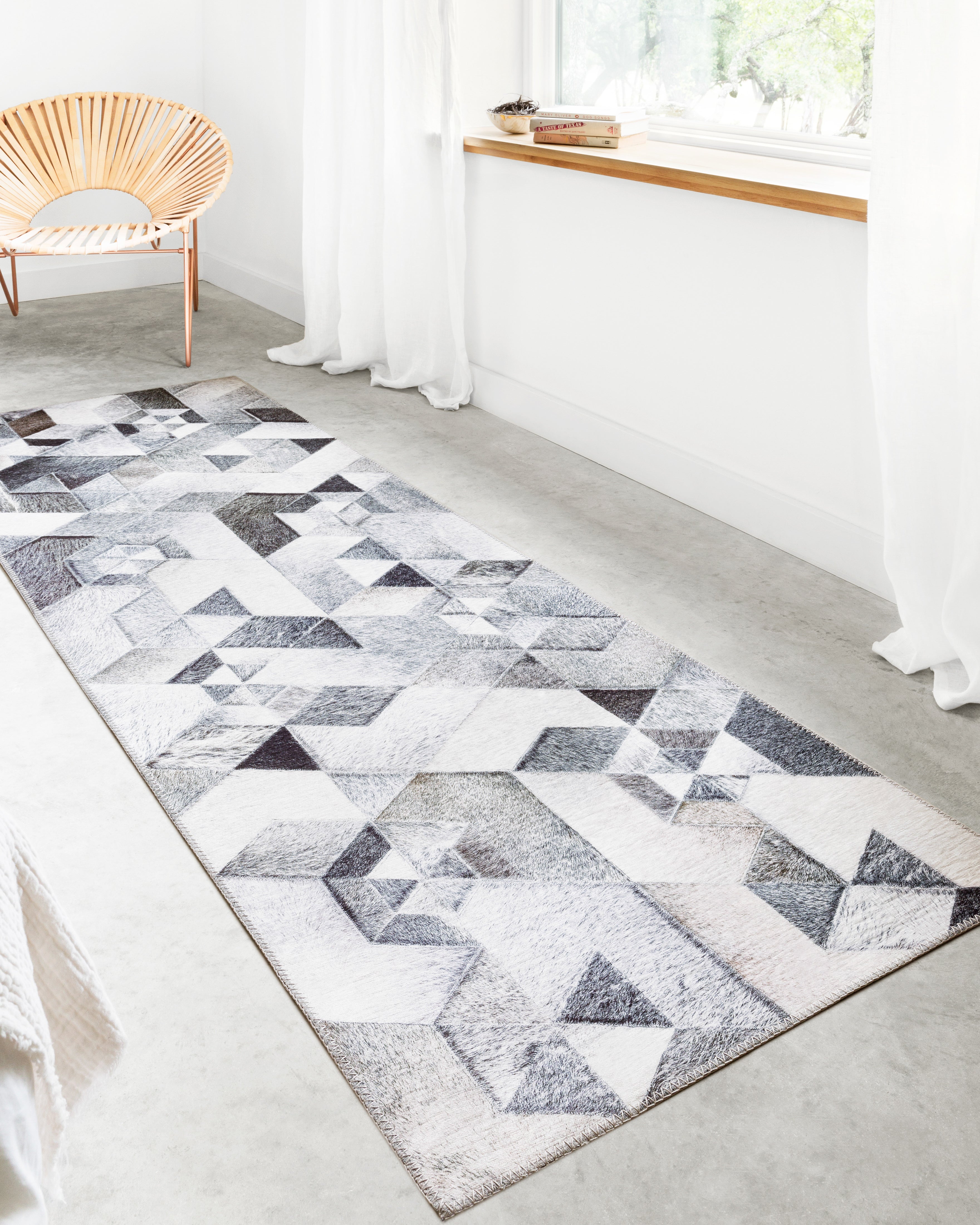 Loloi Maddox Grey / Ivory Rug RUGS - synthetic Loloi