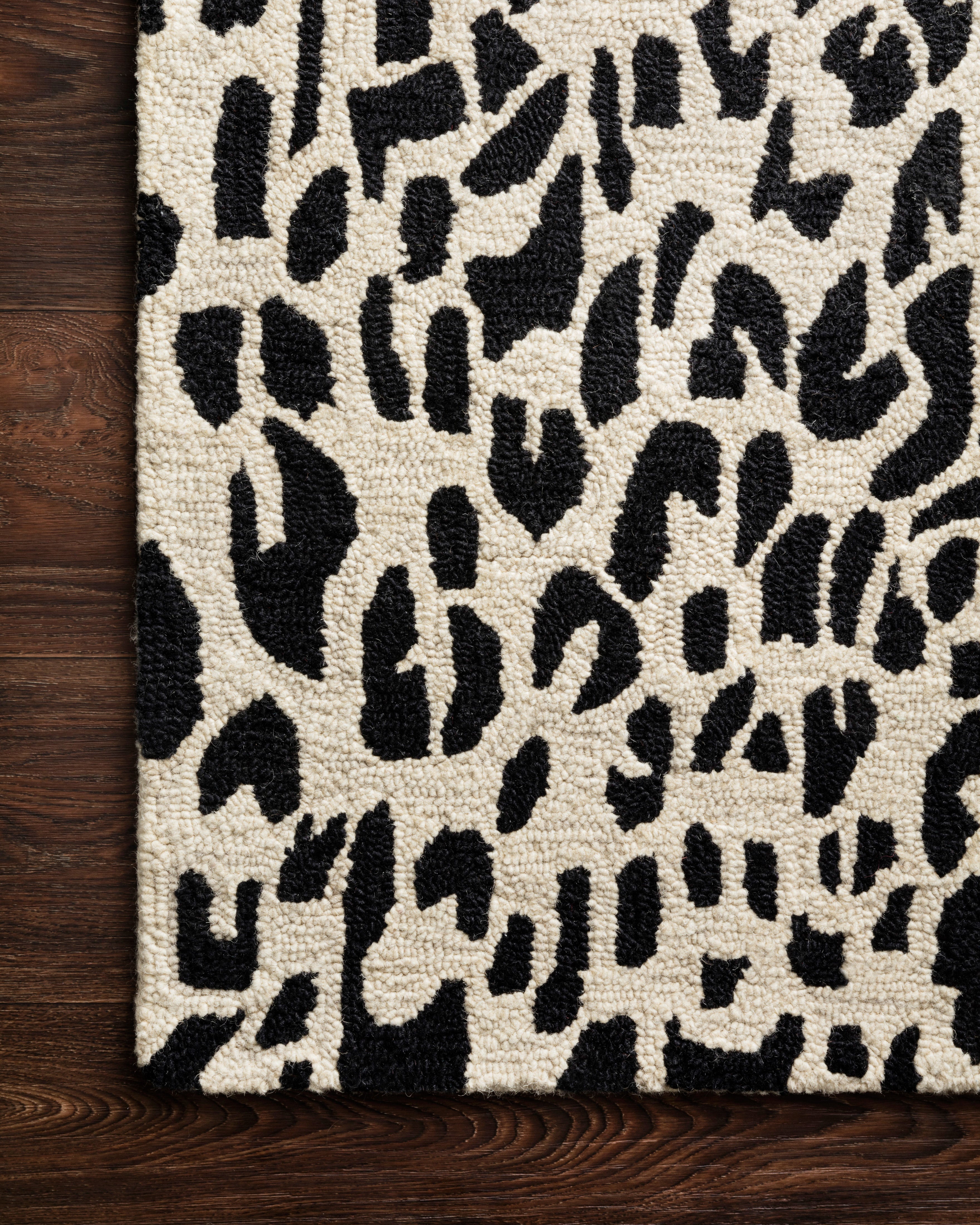 Loloi Masai Black / Ivory Rug RUGS - wool Loloi
