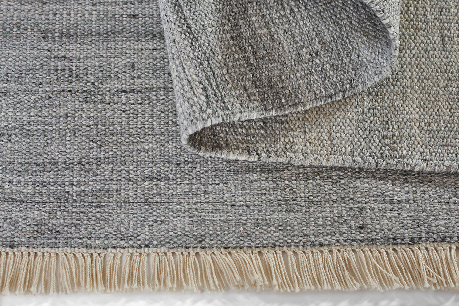 Cedar Silver Outdoor Rug 5-Rugs - indoor/outdoor Momeni