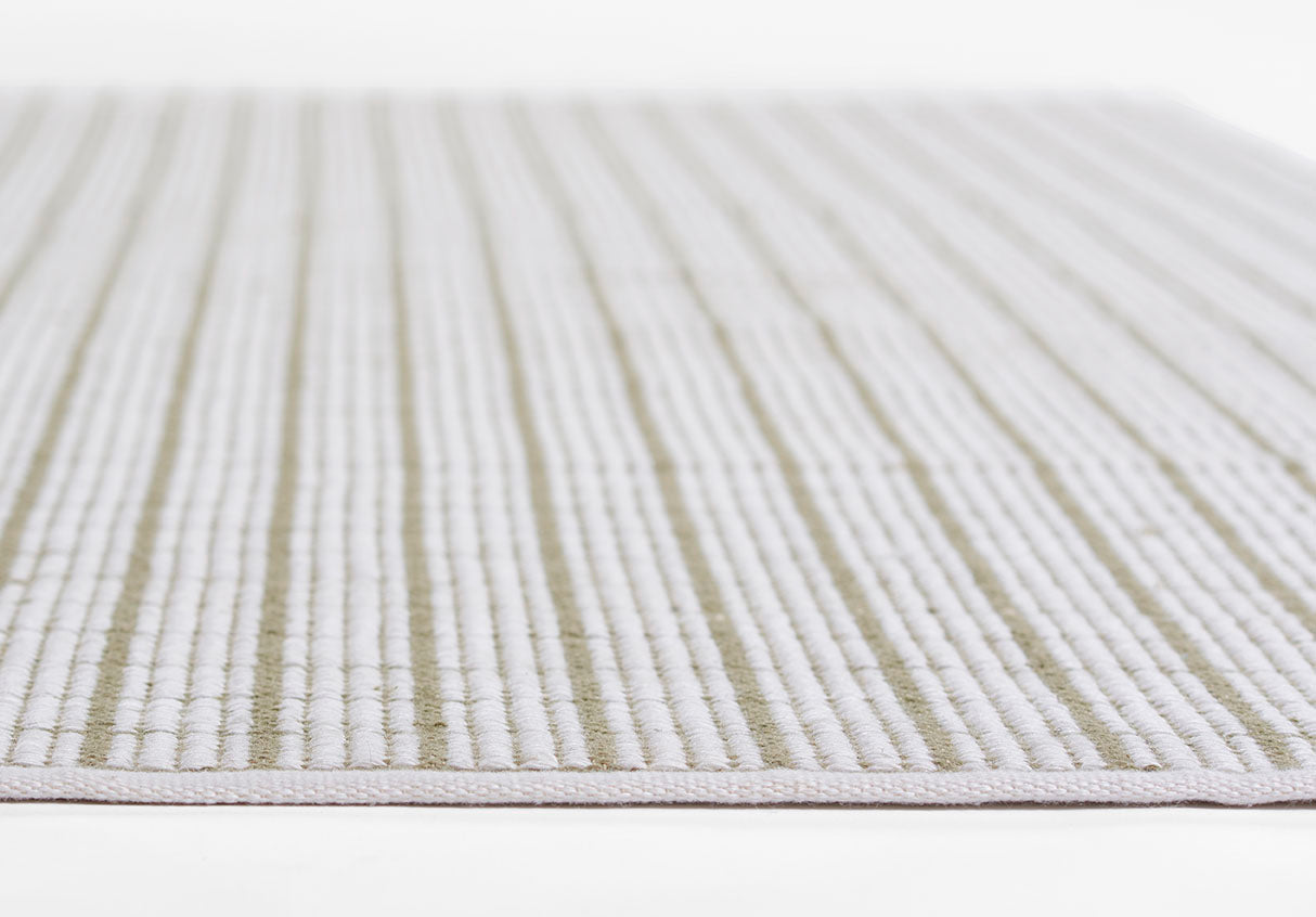 Mallow Green Reversible Rug 5-Rugs - indoor/outdoor Momeni