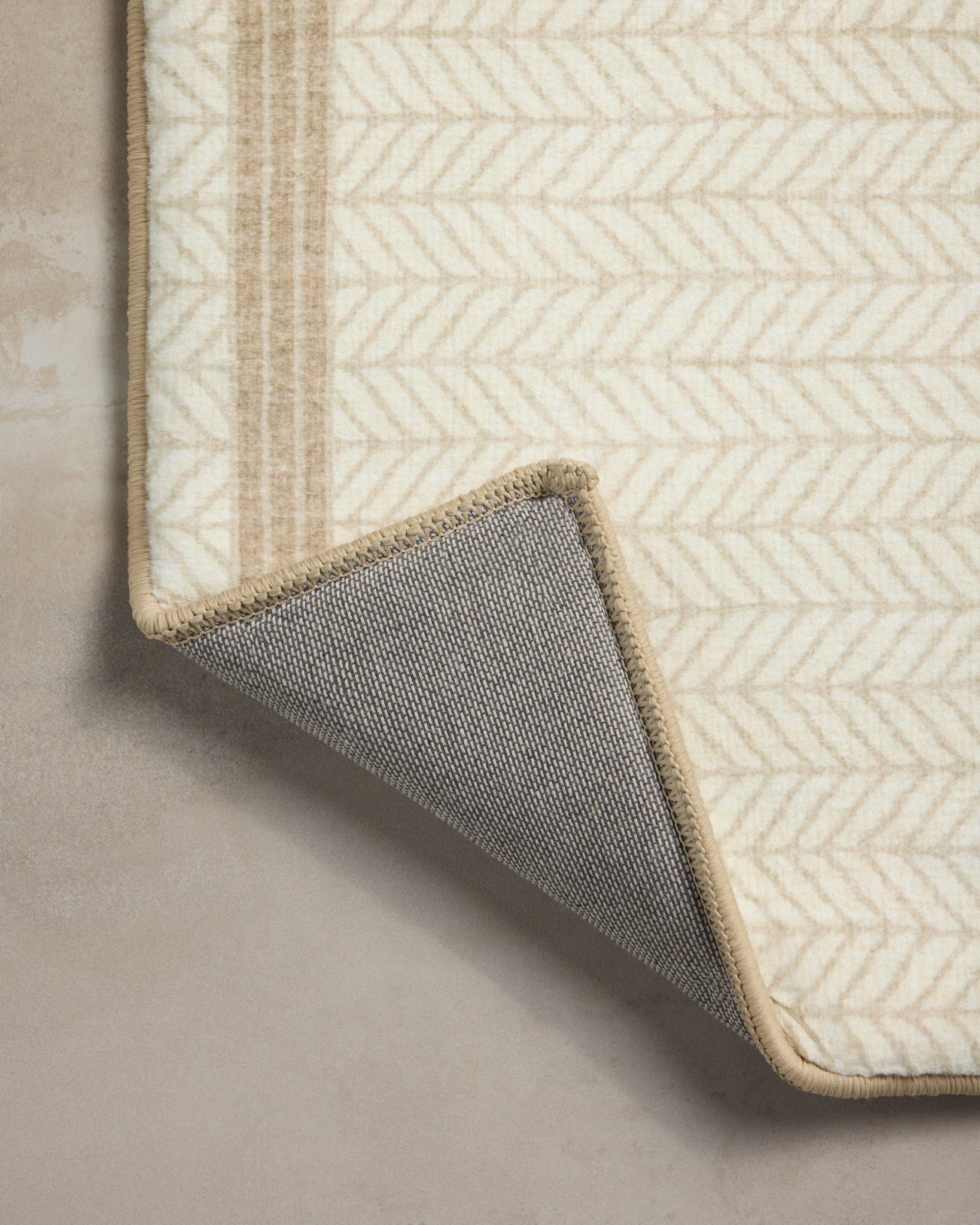 Chris Loves Julia x Loloi Marvin Ivory / Neutral Bath Mat - Rug & Weave