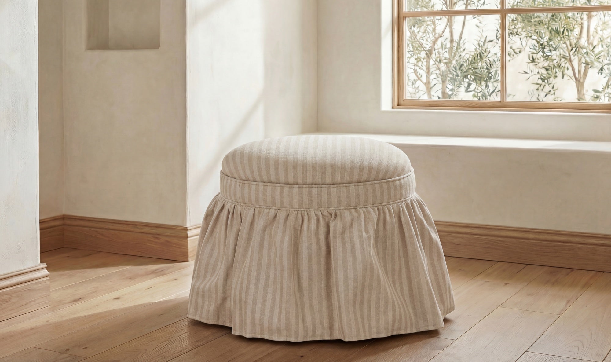Halle Storage Ottoman FURNITURE - ottoman Moe's Furniture