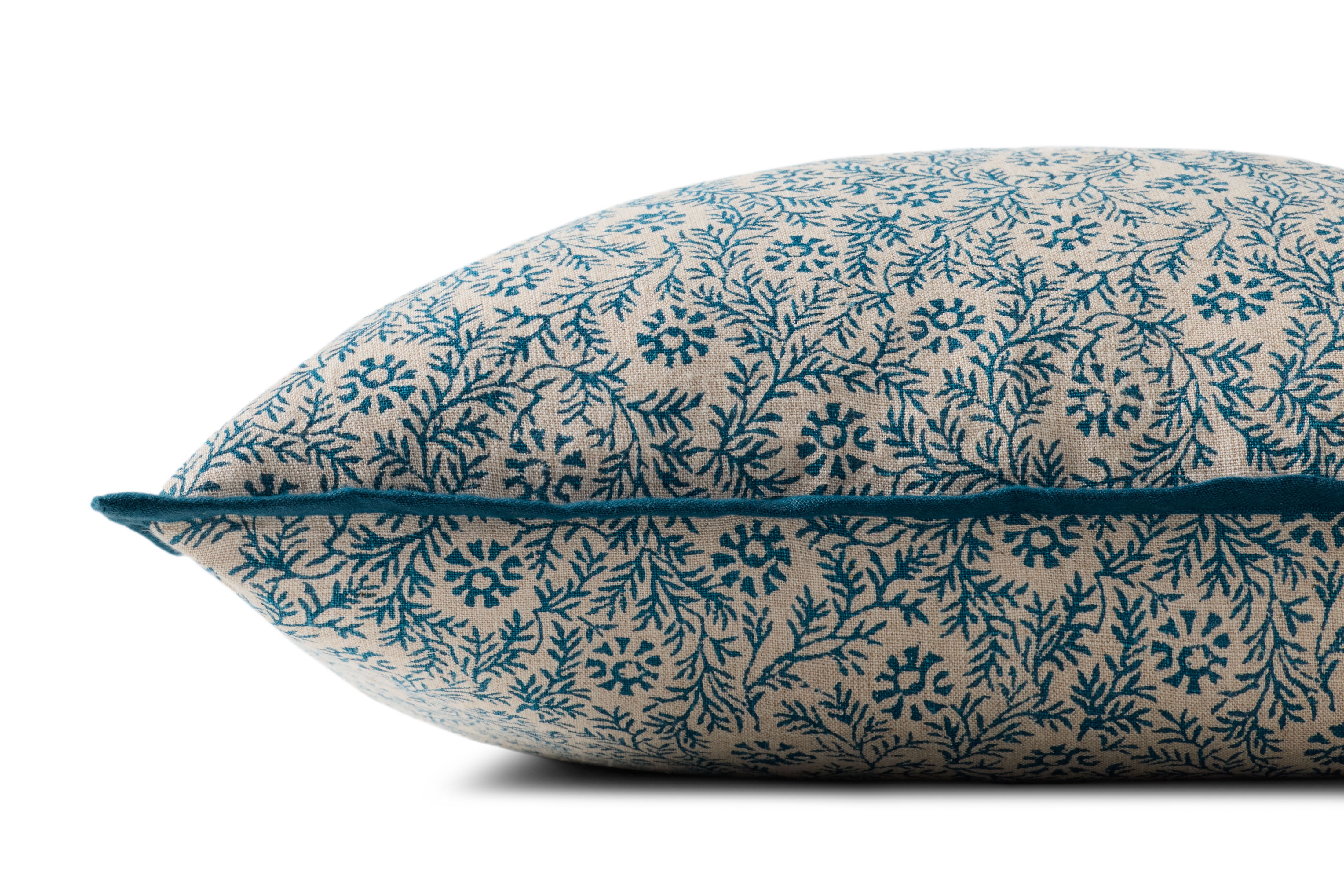 Loloi Lily Mae Pillow Throw Pillows Loloi