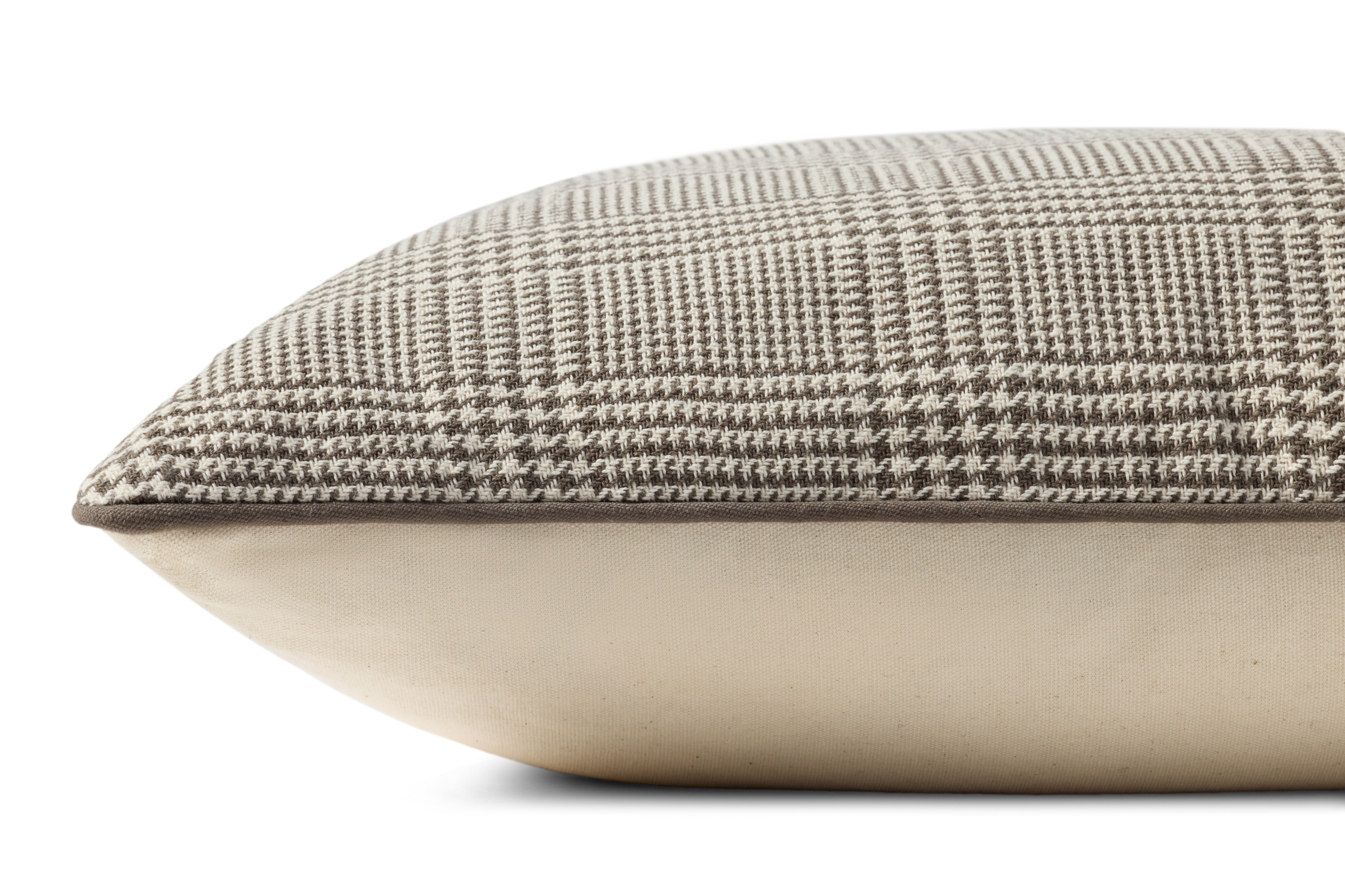 Amber Lewis x Loloi Navarro Pillow Throw Pillows Loloi