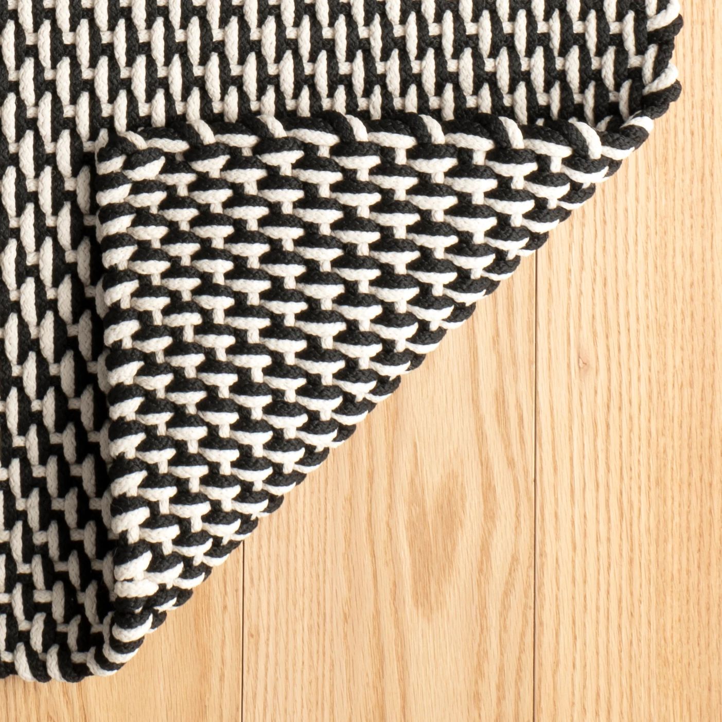Two-Tone Rope Handwoven Indoor/Outdoor Rug RUGS - outdoor Dash & Albert