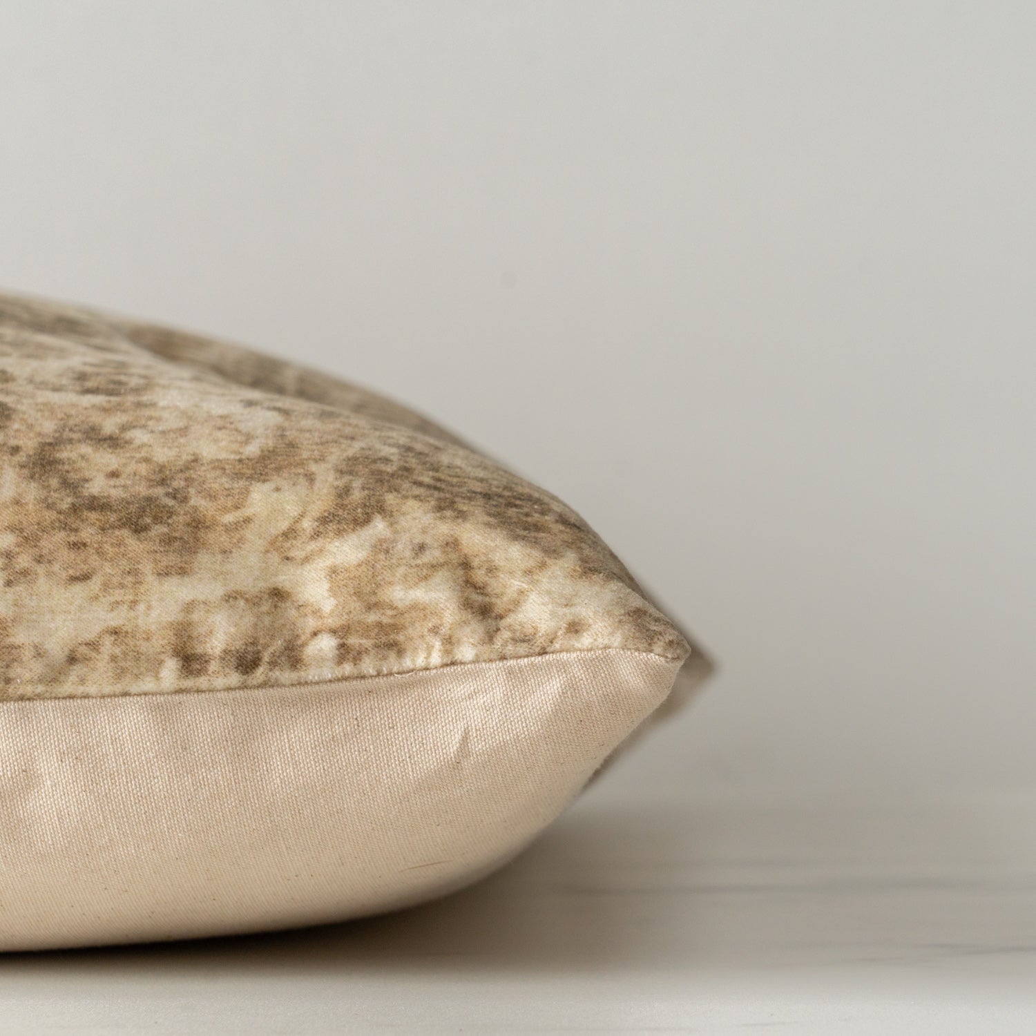 Loloi Della Pillow 2 - PILLOWS - essentials - warm Loloi