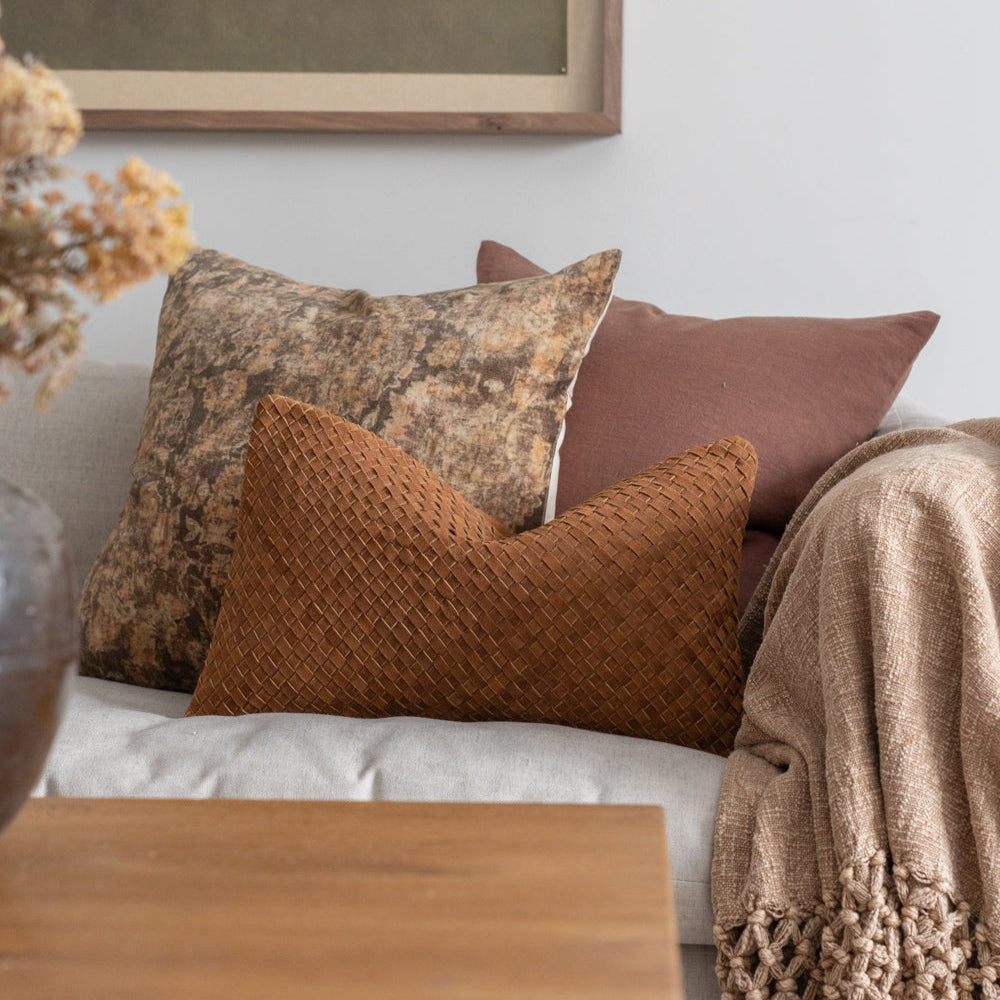 Loloi Saddle Pillow 2 - PILLOWS - essentials - warm Loloi
