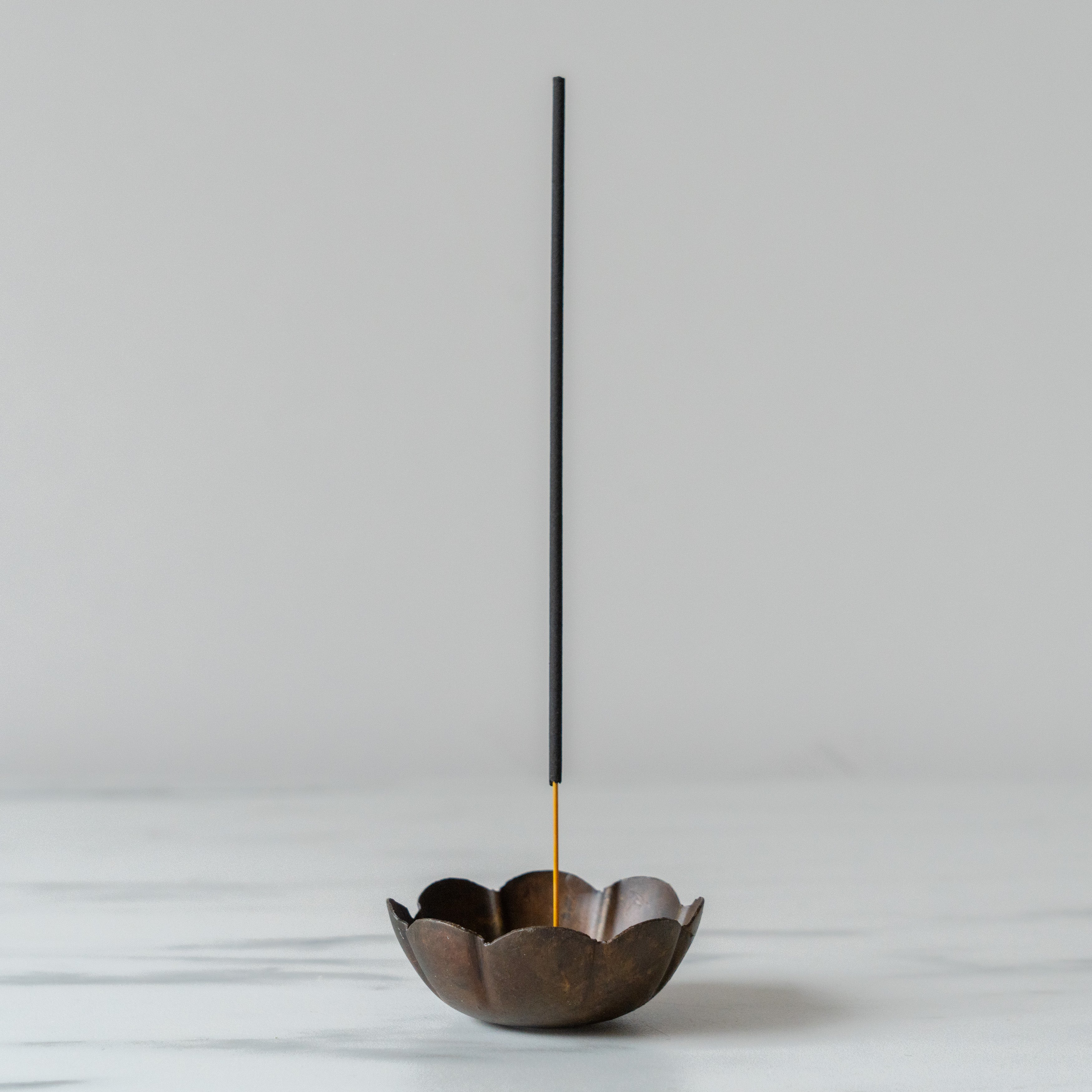 Antiqued Scallop Incense Holder incense holder Bohemia Design (Faire)