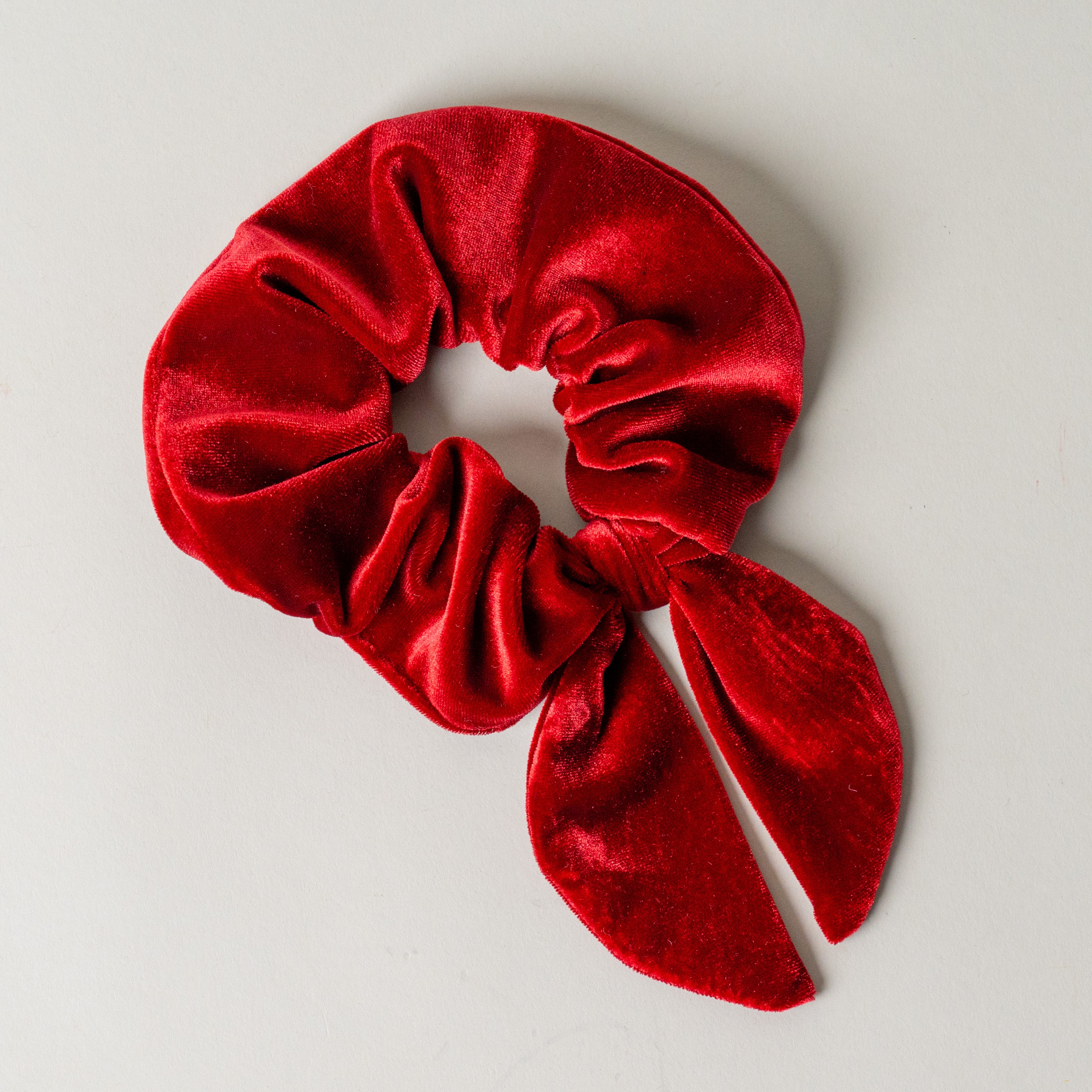 Festive Velvet Scrunchie Rug & Weave Large with Ties