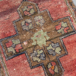 1'3" x 2'8" Vintage Oushak Rug RUGS - vintage Rug & Weave Rugs