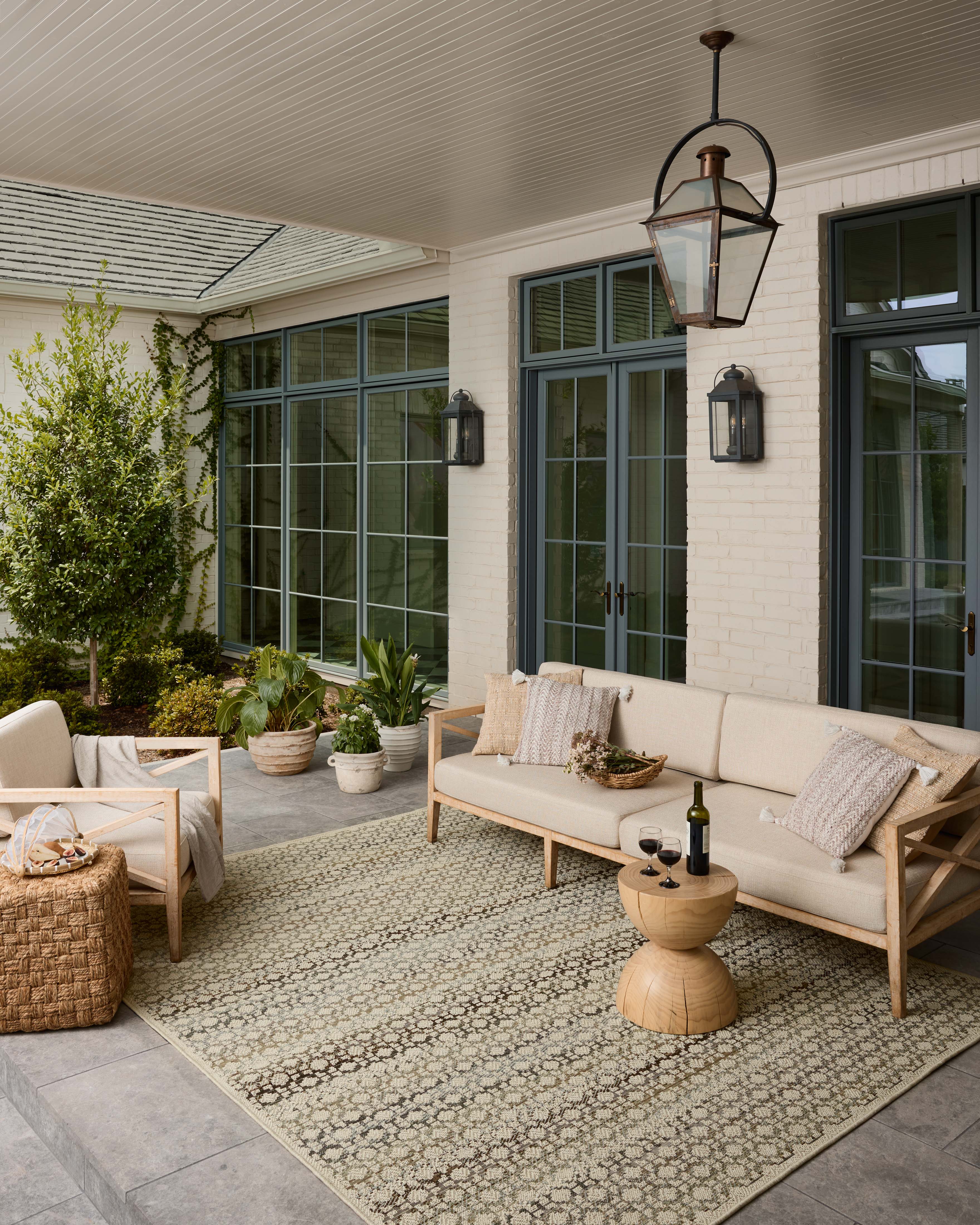 Loloi Saylor Ivory / Multi Indoor/Outdoor Rug RUGS - synthetic Loloi
