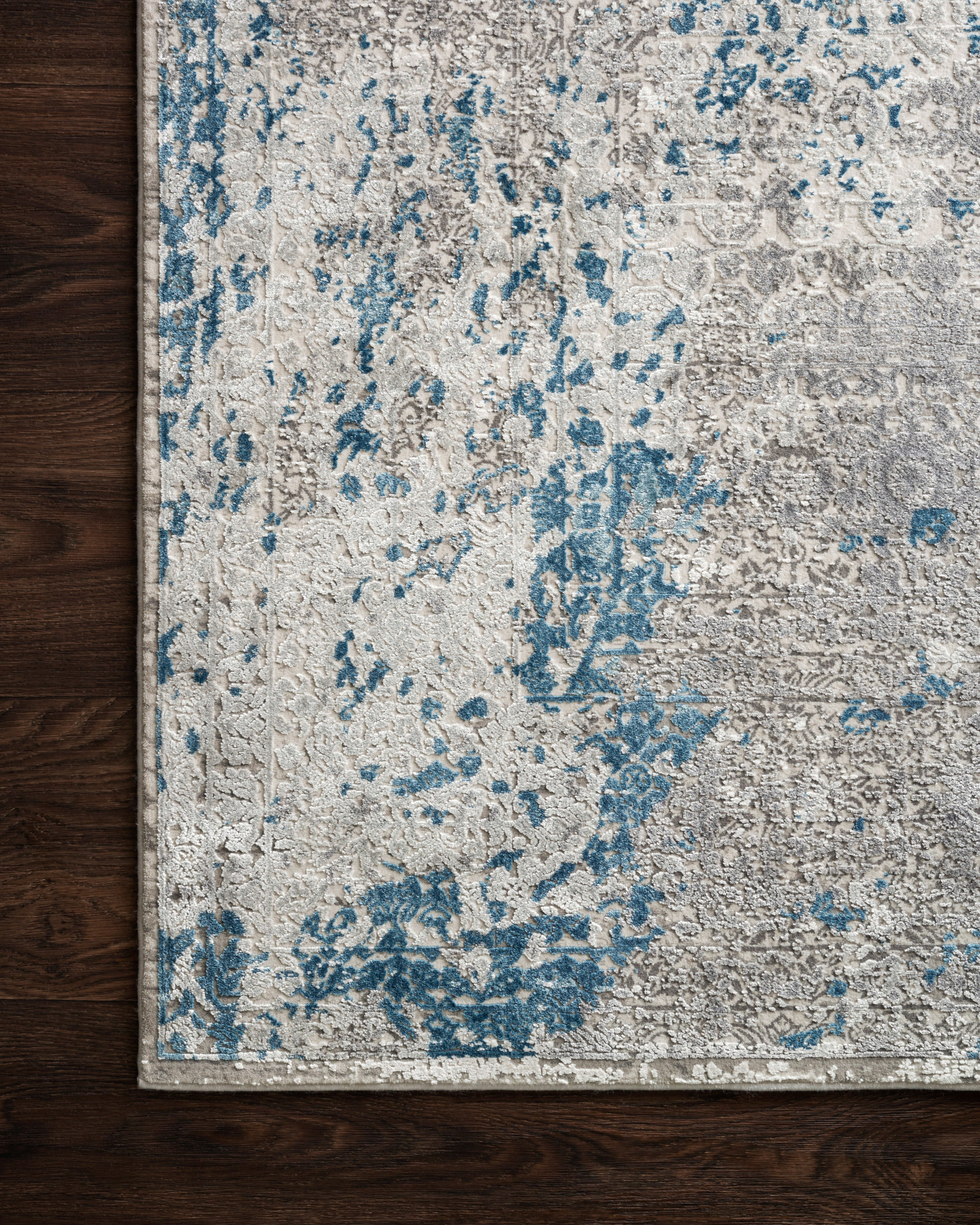 Loloi Sienne Dove / Ocean Rug Loloi