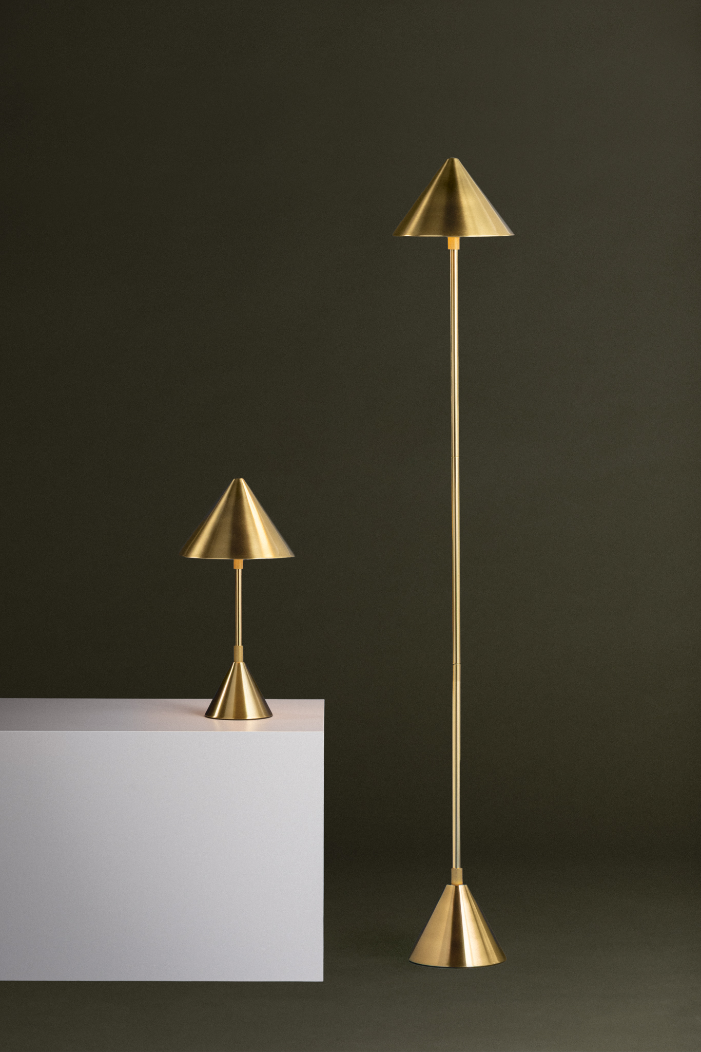 Salma Rechargeable Floor Lamp LIGHTING - floor lamp Hudson Valley Lighting