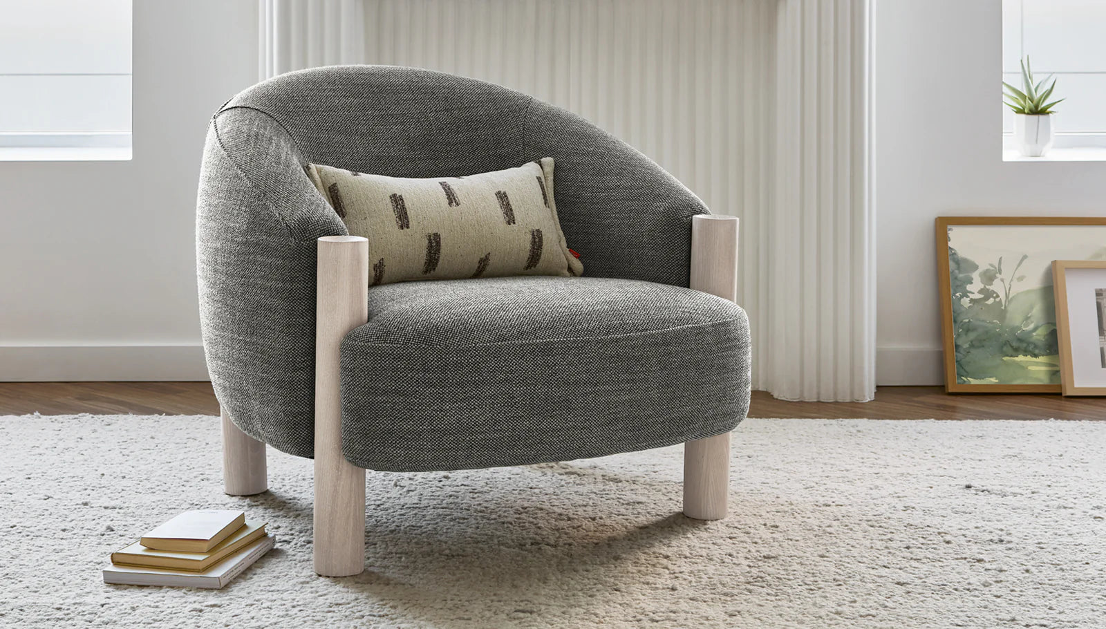 Spadina Chair FURNITURE - accent chair Gus