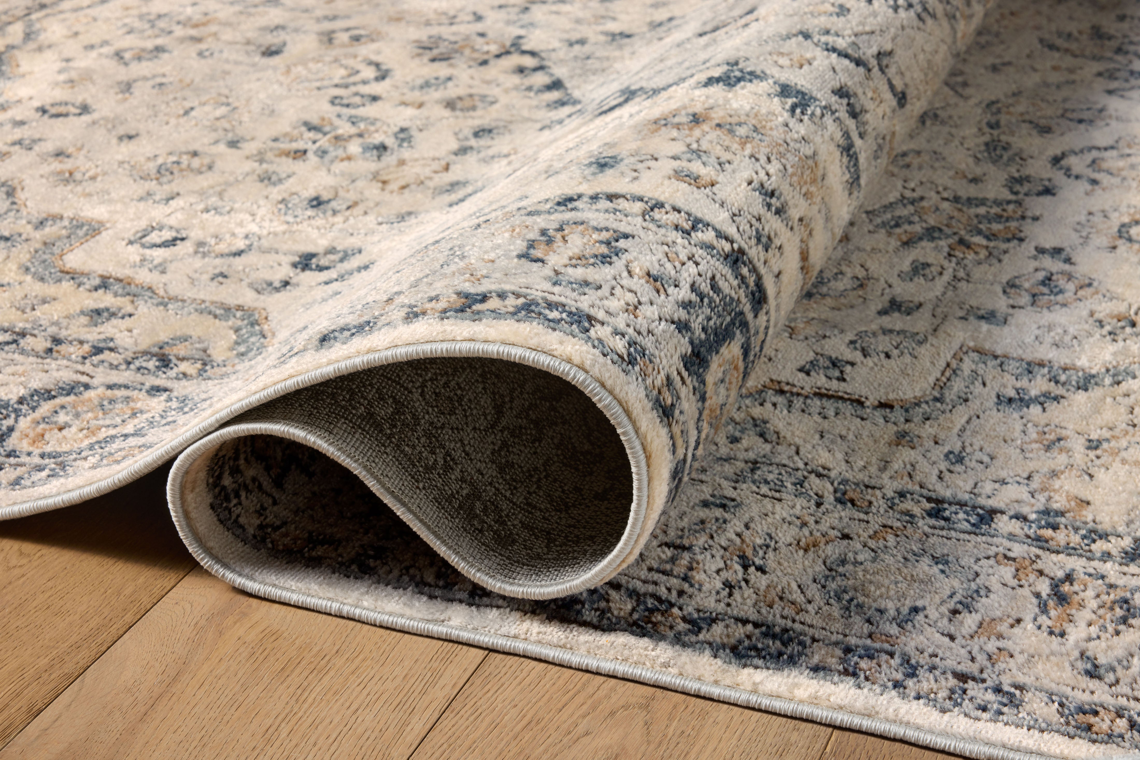 Loloi Teagan Natural / Lt. Grey Rug RUGS - patterned Loloi