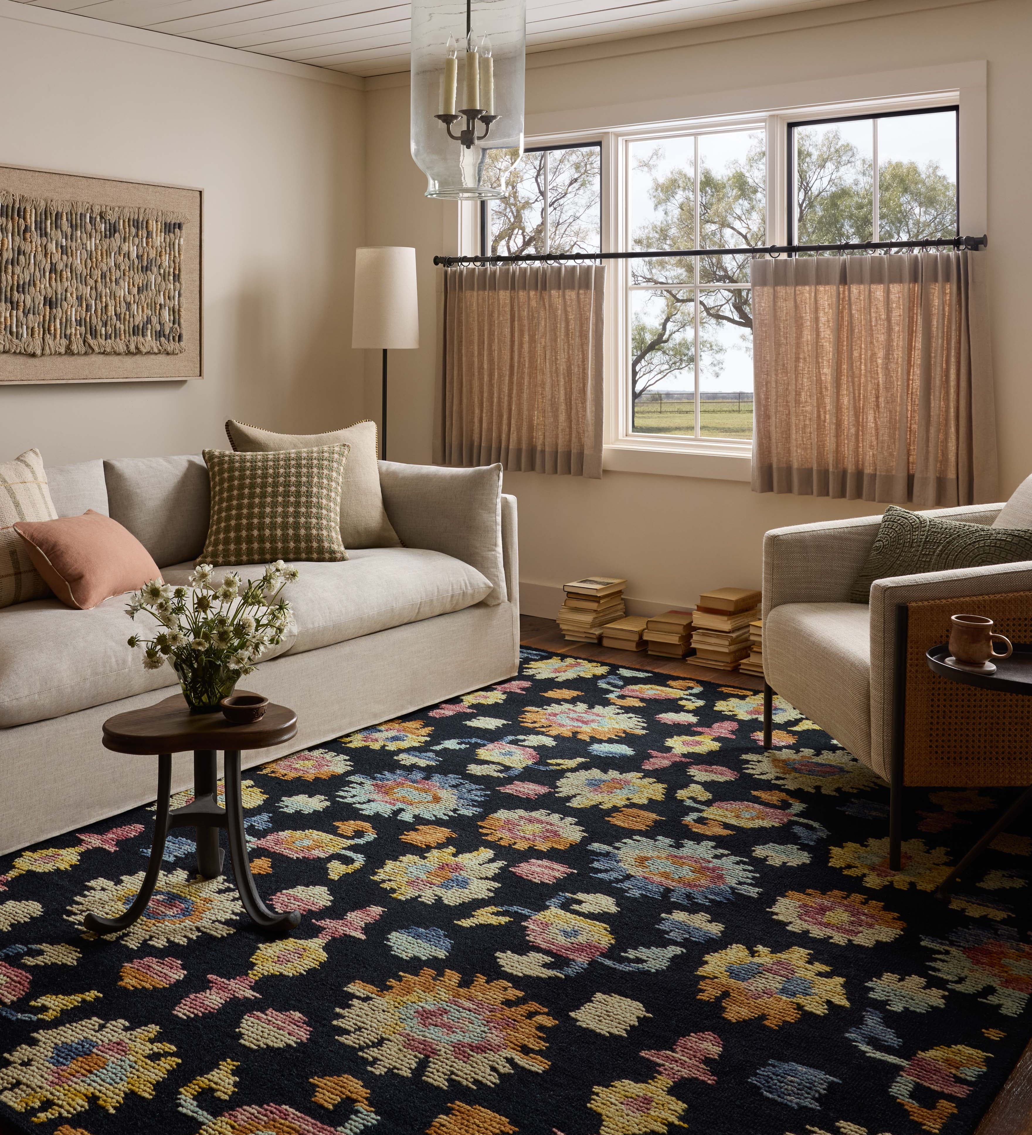 Loloi Tilly Midnight / Multi Rug, 18" x 18" Sample – view 2