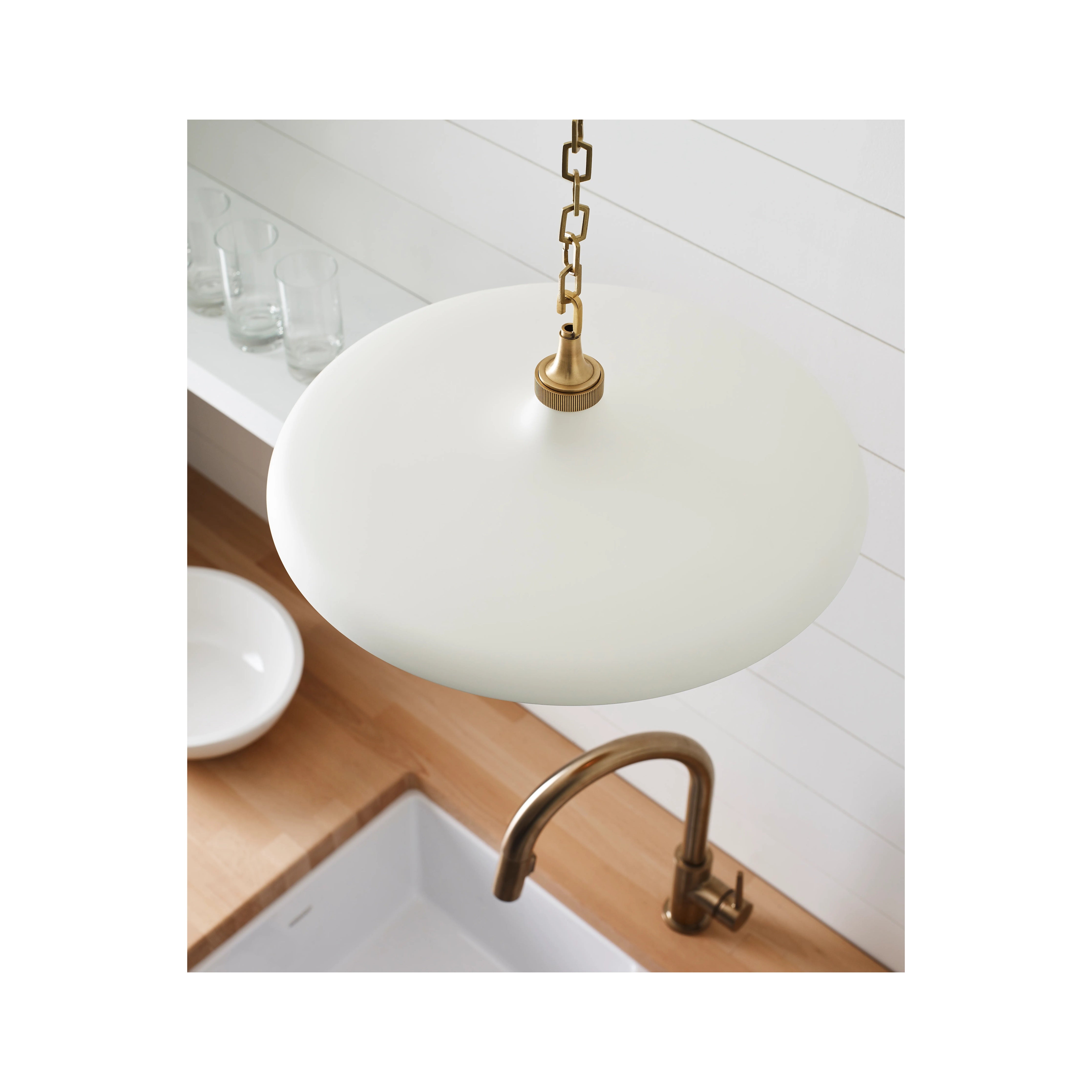 Piatto Medium Pendant LIGHTING - pendant Visual Comfort